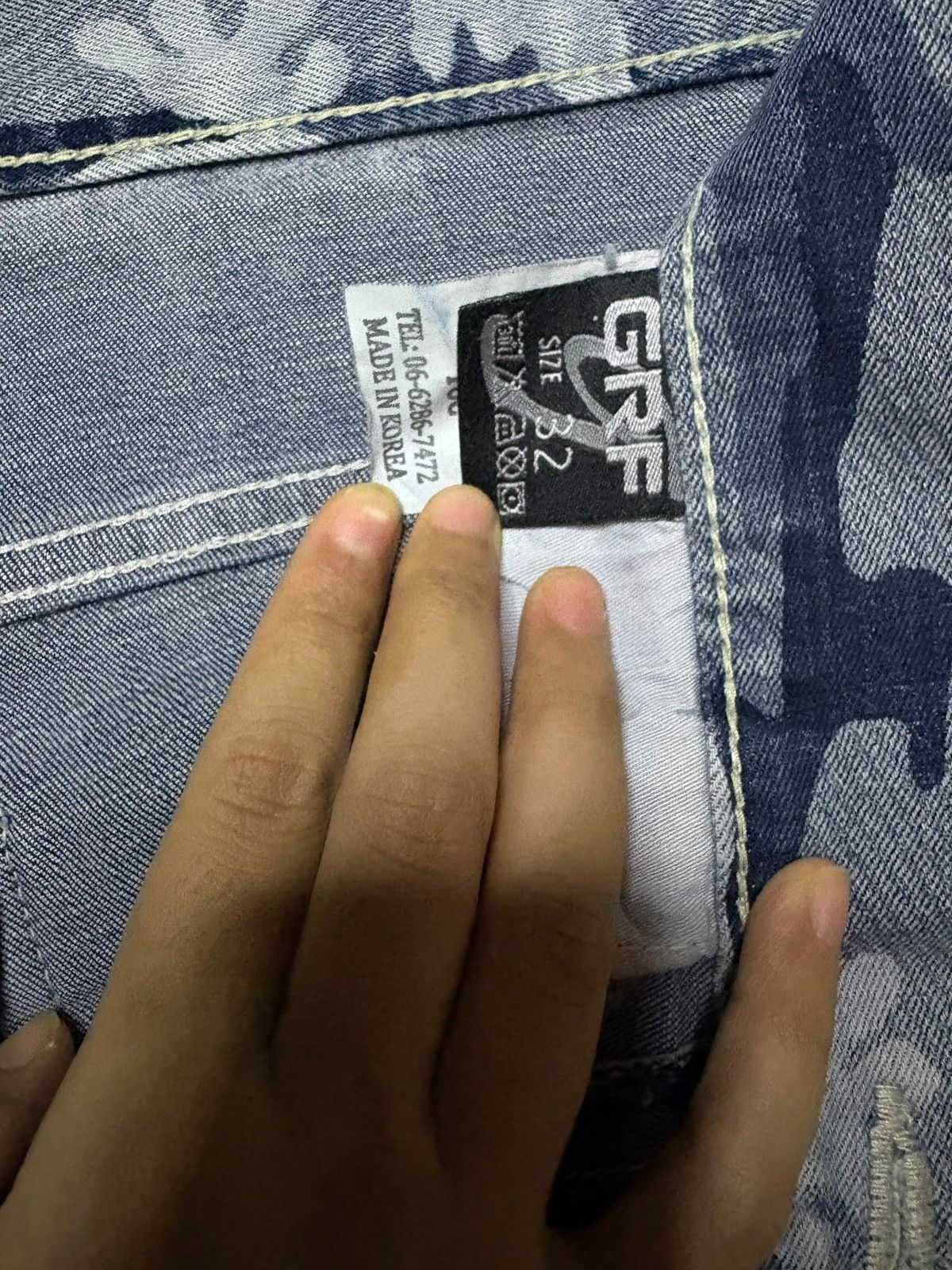 Japanese Brand Vintage Japanese Brand Army Navy Camo Distressed Jeans Size US 33 - 9 Thumbnail