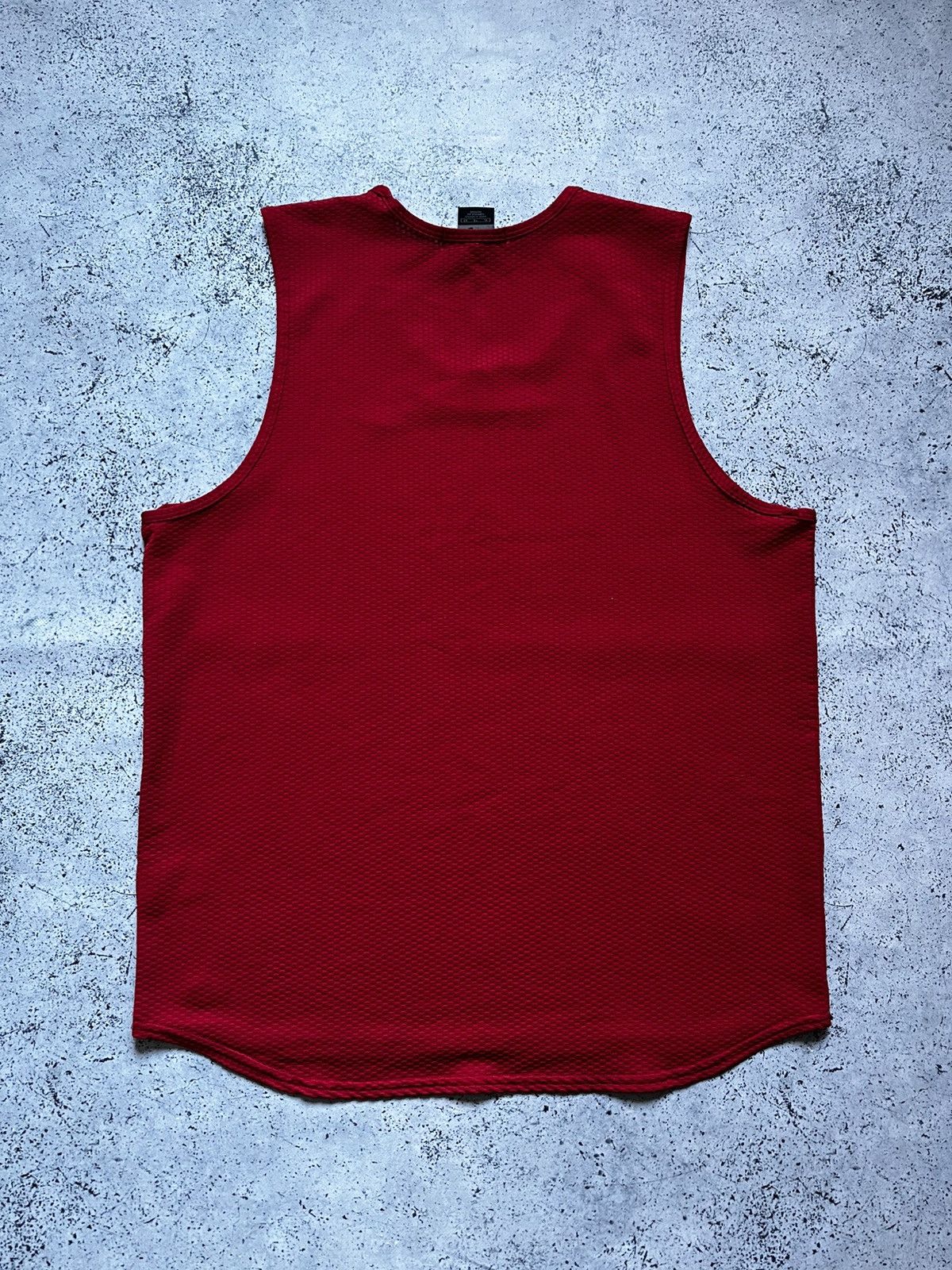 Nike × Vintage Vintage Nike Sphere Sleeveless Red Waffle Tank Top Y2K USA Size US XL / EU 56 / 4 - 11 Thumbnail