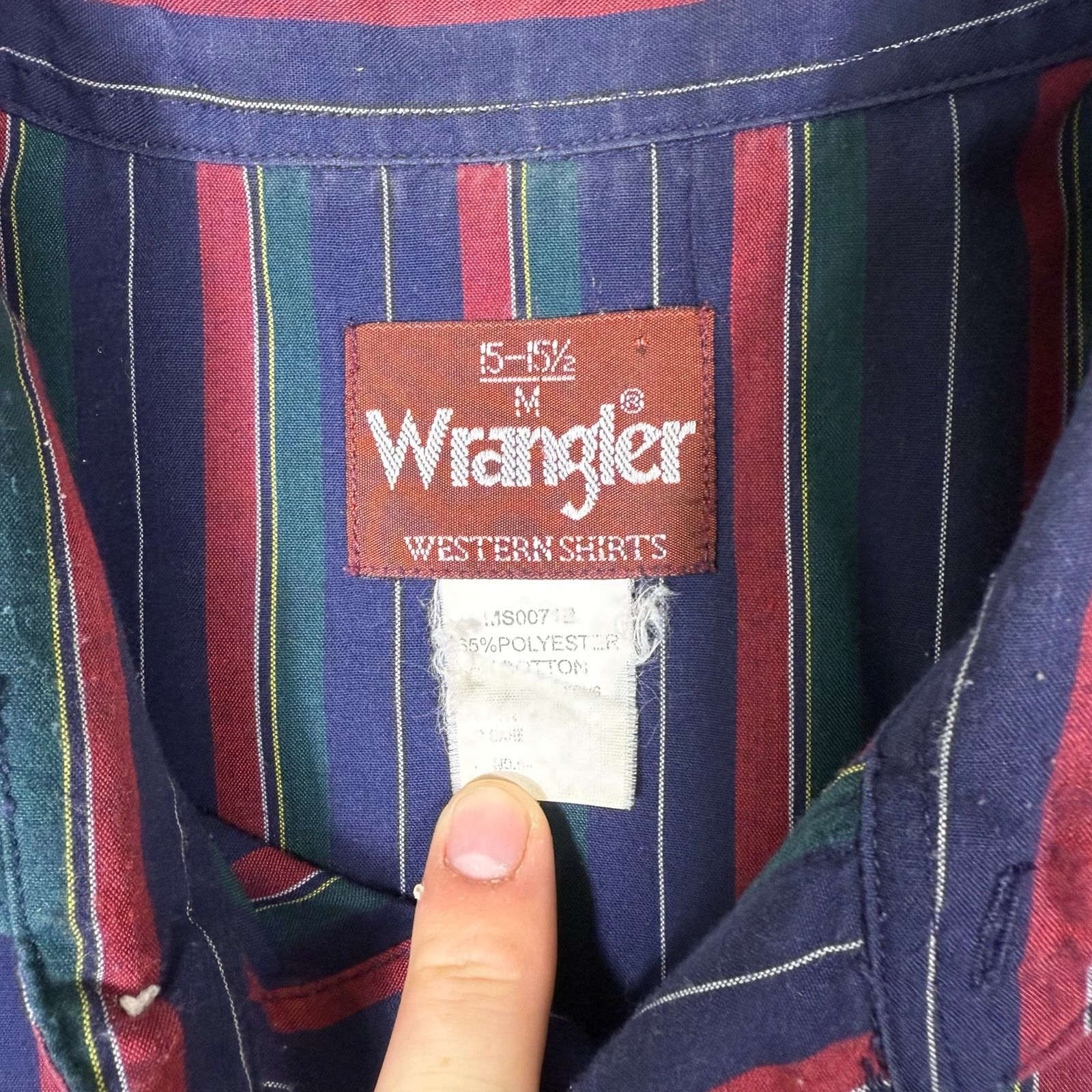 Wrangler Vintage Wrangler Striped Pearl Snap Western Shirt size M Size US M / EU 48-50 / 2 - 4 Thumbnail