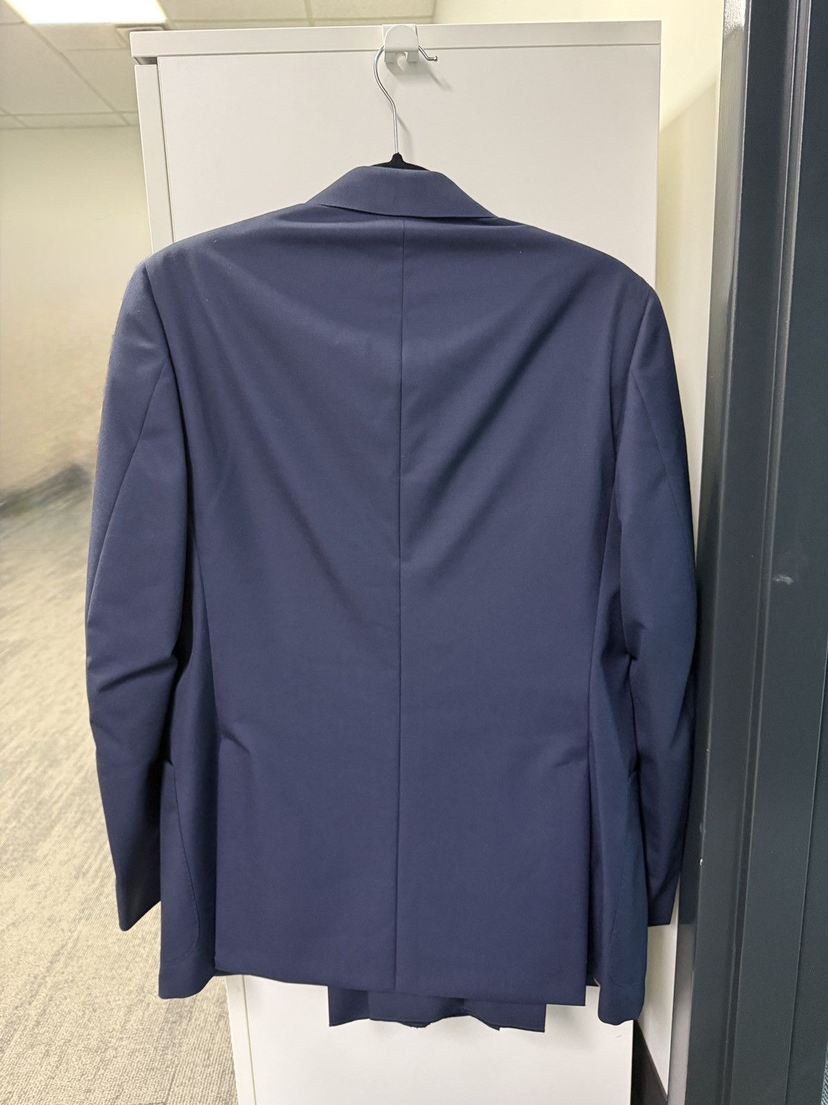 Loro Piana BNWT Loro Piana navy suit Size 46R - 2 Thumbnail