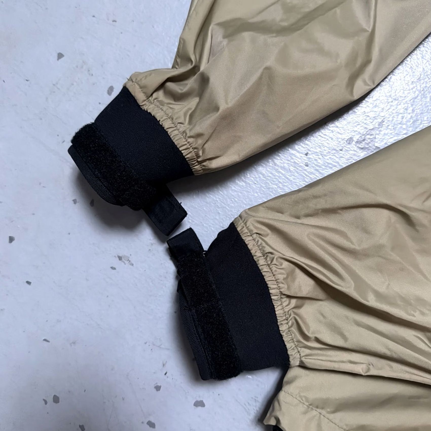 Orvis Orvis Nylon Wading Fly Fishing Kayak Hunting Hooded Jacket M EUC Size US M / EU 48-50 / 2 - 2 Thumbnail