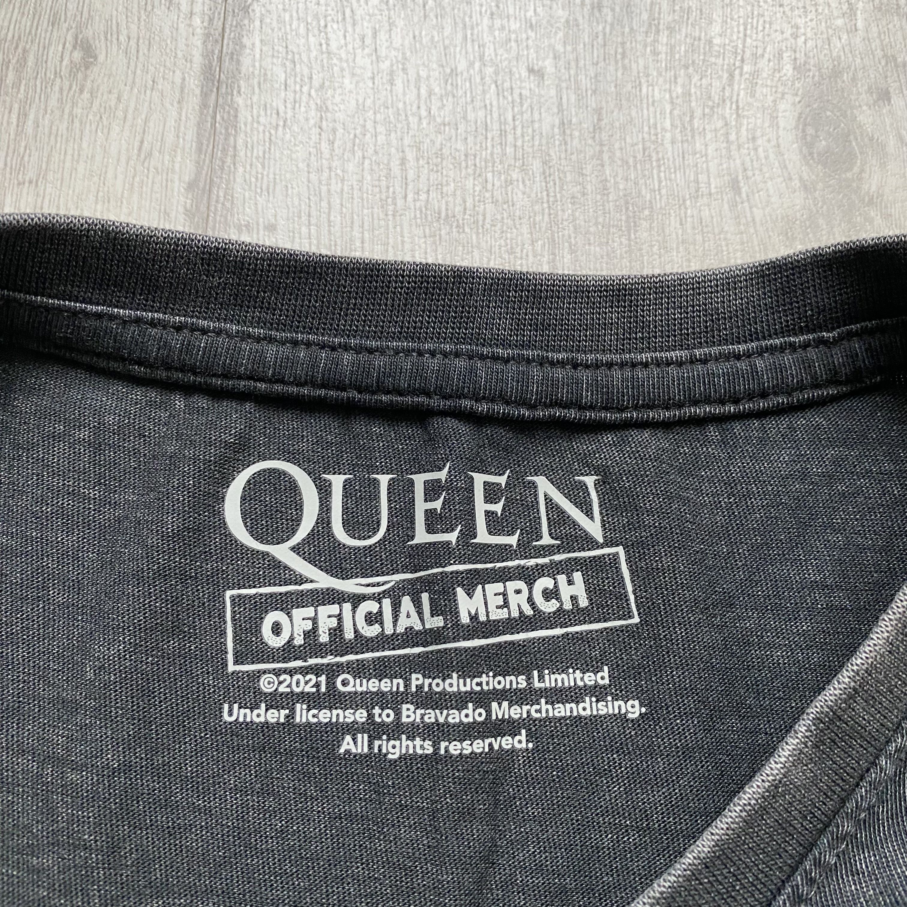Band Tees 🎙️ Queen Band Tee We Will Rock You y2k Bohemian Rhapsody Size US M / EU 48-50 / 2 - 7 Thumbnail
