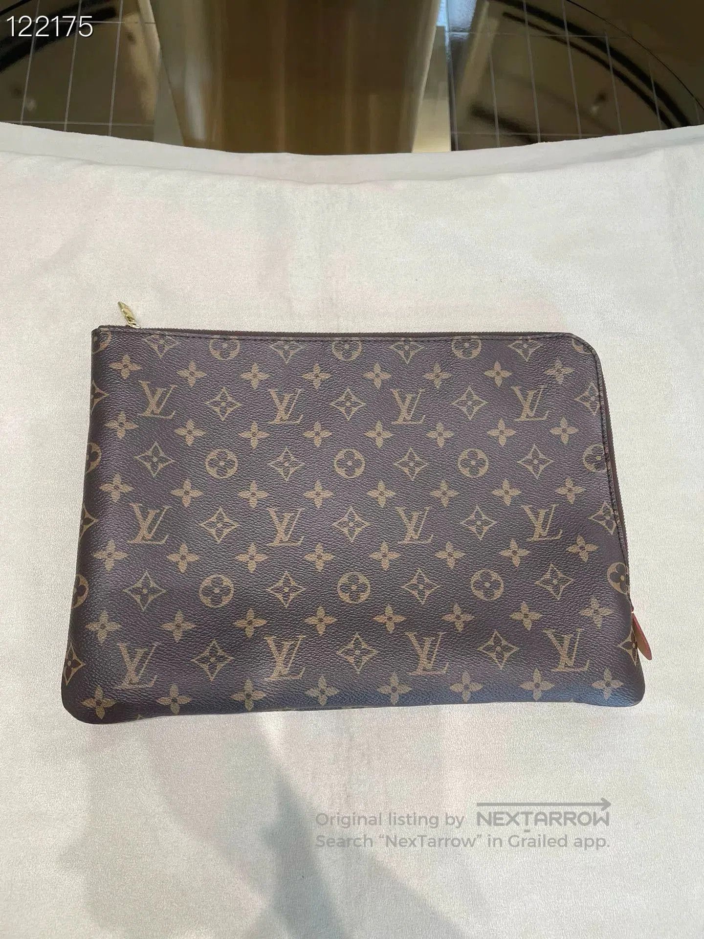 Louis Vuitton Louis Vuitton Etui Voyage Clutch Bag. Size ONE SIZE - 1 Thumbnail