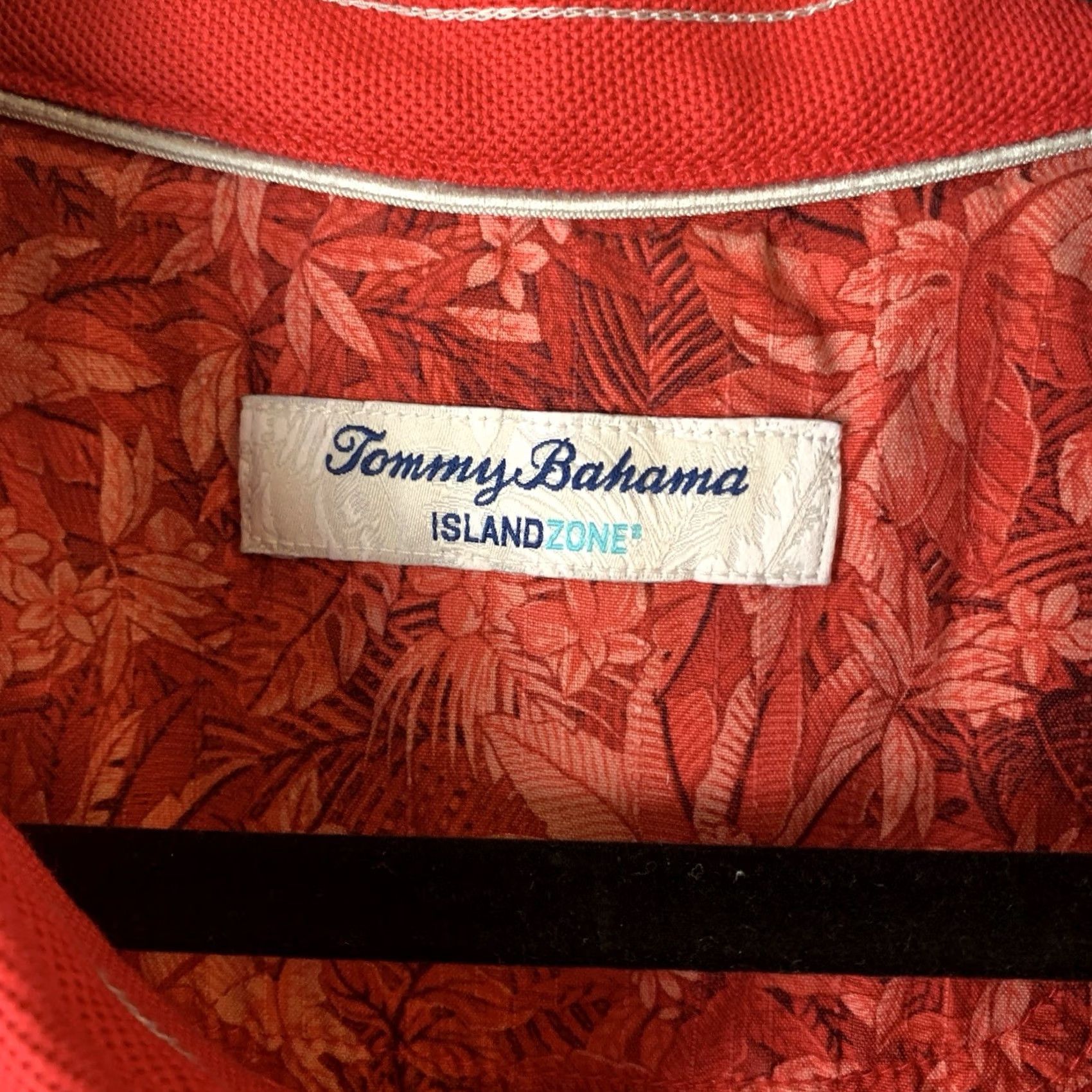 Tommy Bahama Tommy Bahama Island Zone Polo Men 2XL Red Solid Short Sleeve Logo Embroidered Beach Classic Shirt Size US XXL / EU 58 / 5 - 3 Thumbnail