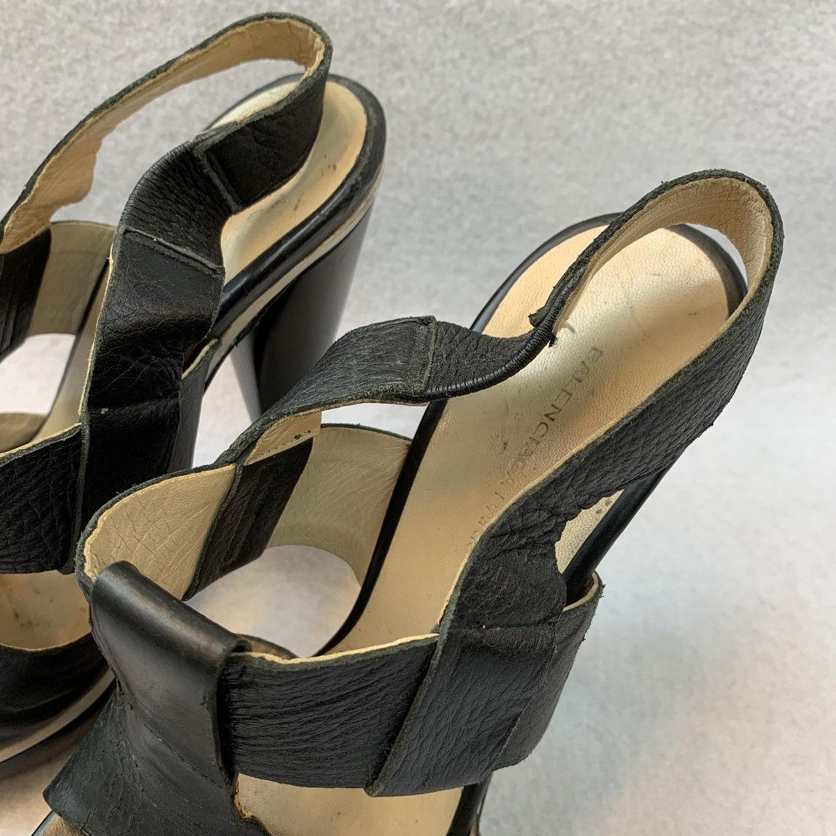 Balenciaga 2000s BaIenciaga Black Leather Platform Heels Size US 7.5 / IT 37.5 - 6 Thumbnail