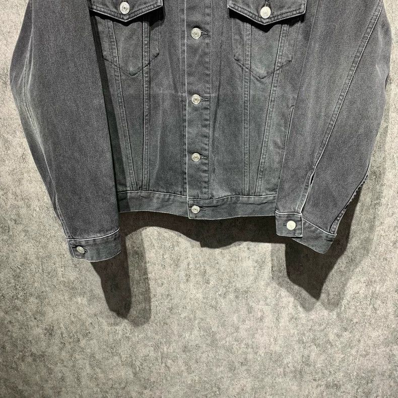 Balenciaga Balenciaga Color-embroidered logo denim jacket 2505-Nextar Size US M / EU 48-50 / 2 - 4 Thumbnail