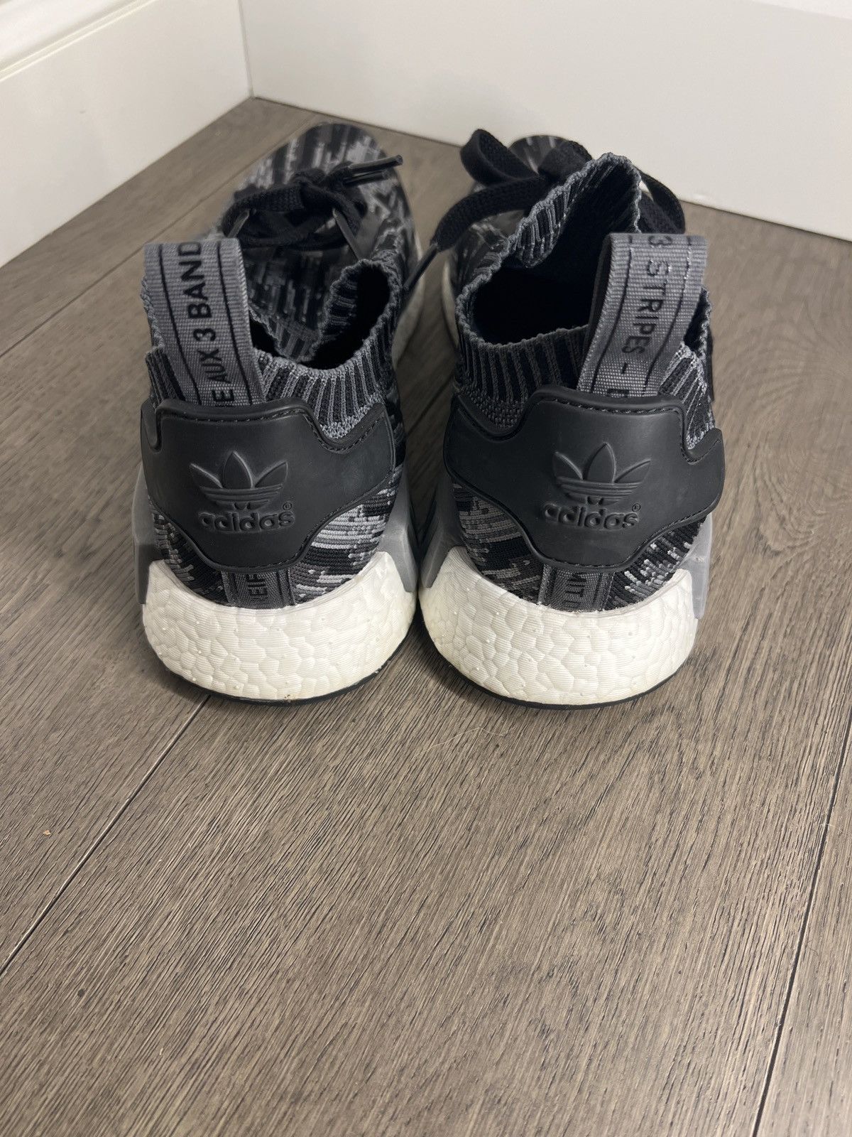 Adidas Adidas NMD R1 Primeknit “Grey Three” - Size 10.5 Size US 10.5 / EU 43-44 - 5 Thumbnail
