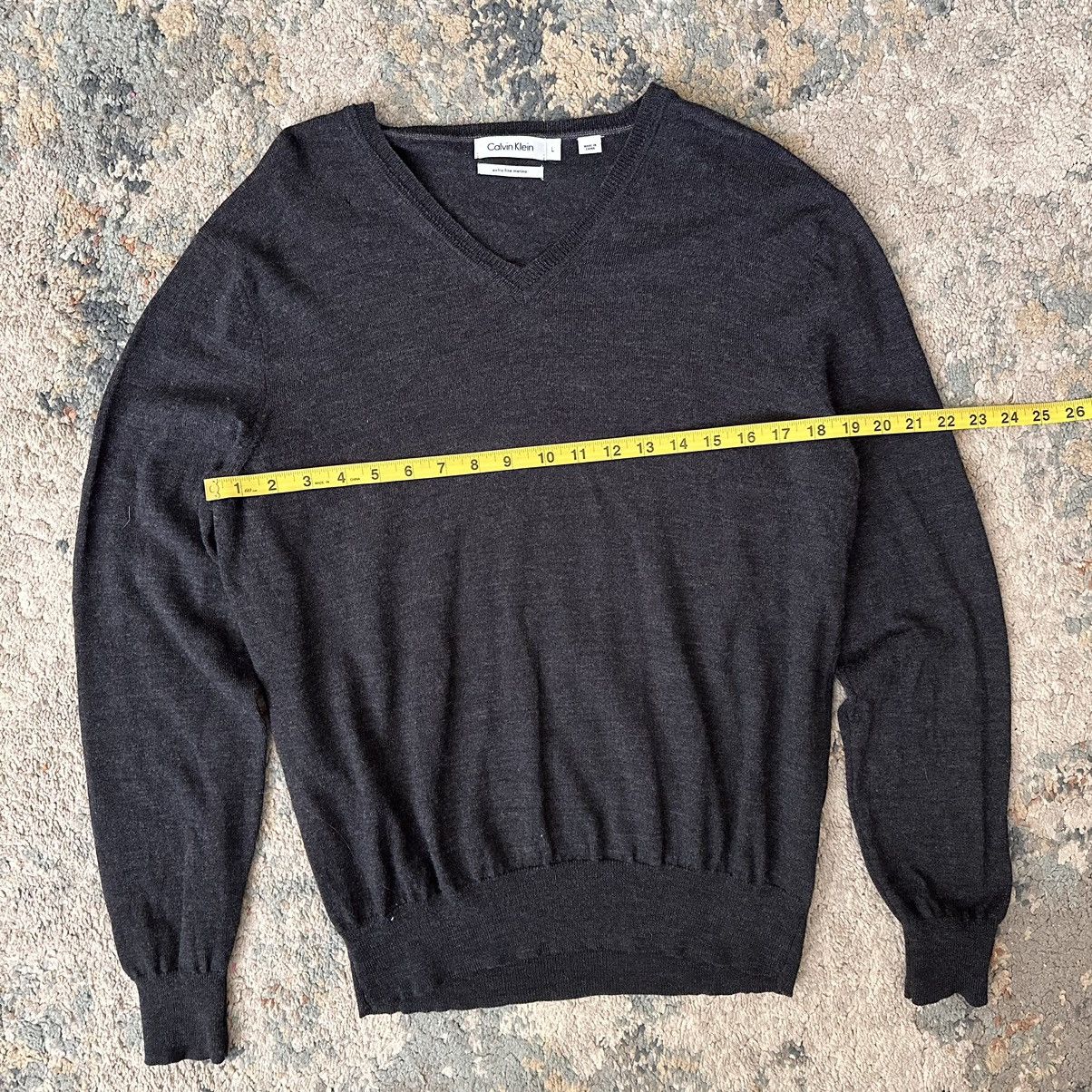 Calvin Klein Grey Calvin Klein V-neck Sweater Size US L / EU 52-54 / 3 - 3 Thumbnail