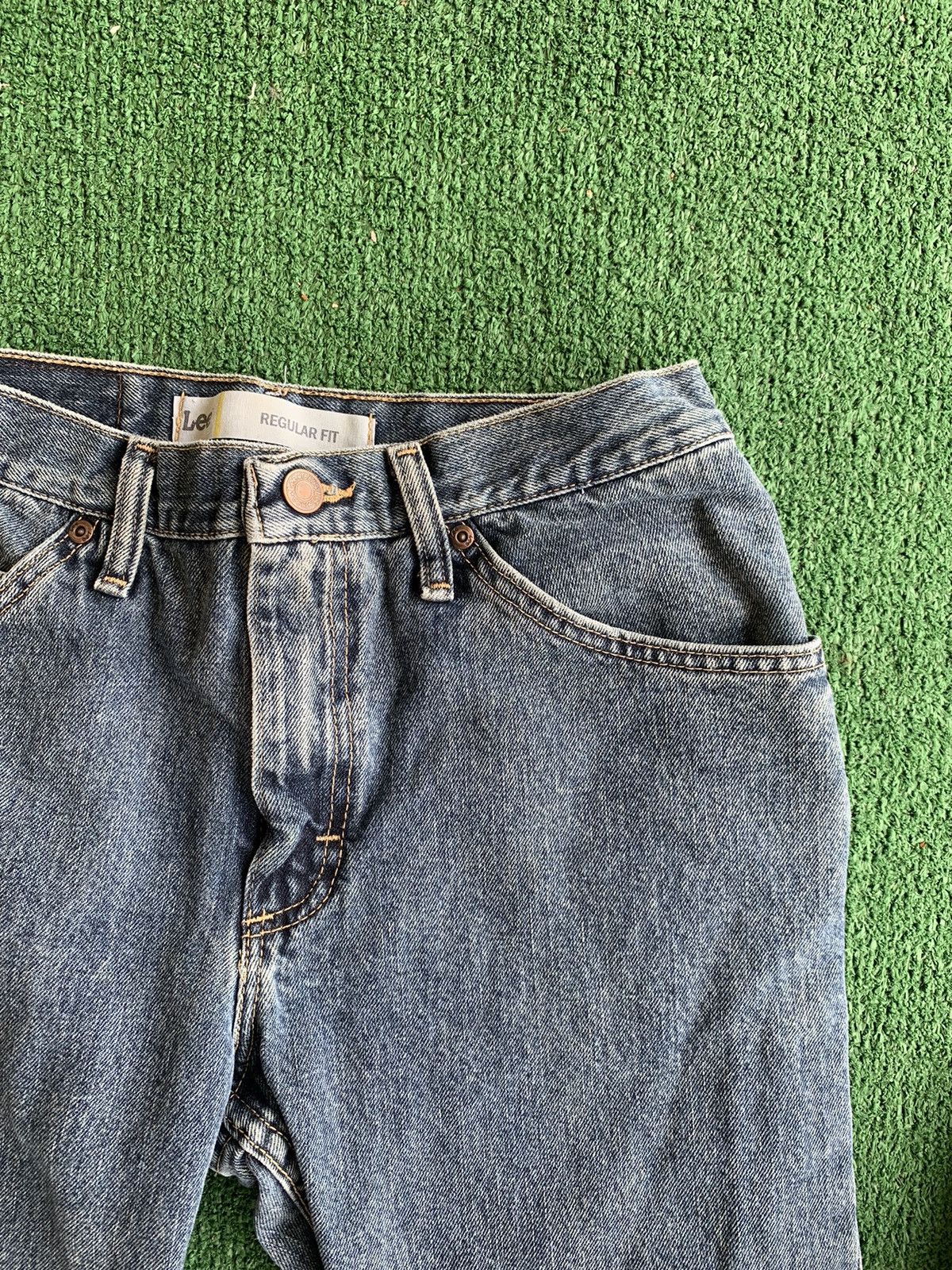 Lee × Vintage Vintage Lee Jeans Size US 30 / EU 46 - 2 Thumbnail