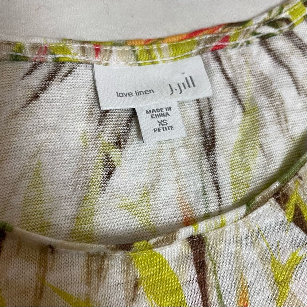 J. Jill J. Jill Love Linen Beige Floral Top Size XS Petite Size XS / US 0-2 / IT 36-38 - 6 Thumbnail