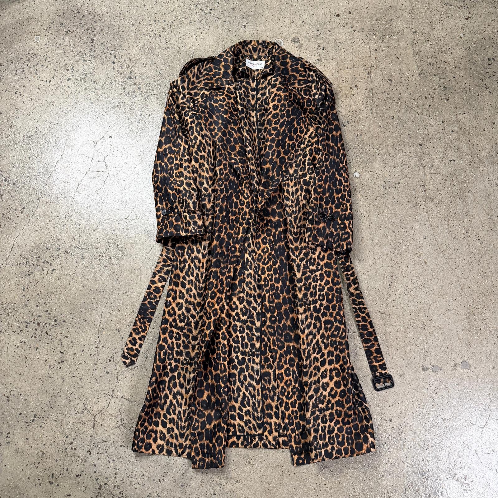 Saint Laurent Paris Saint Laurent Lightweight Cheetah Print Trench Coat Size US L / EU 52-54 / 3 - 1 Thumbnail