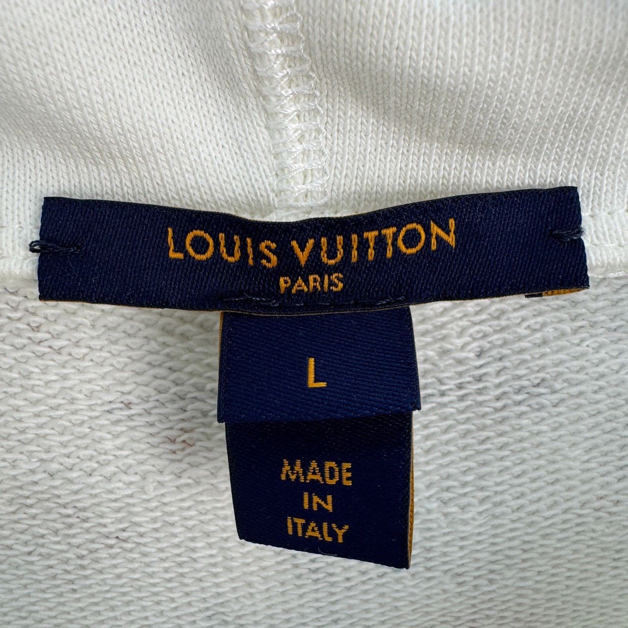 Louis Vuitton Louis Vuitton White full color small logo hooded leather la Size US L / EU 52-54 / 3 - 5 Thumbnail