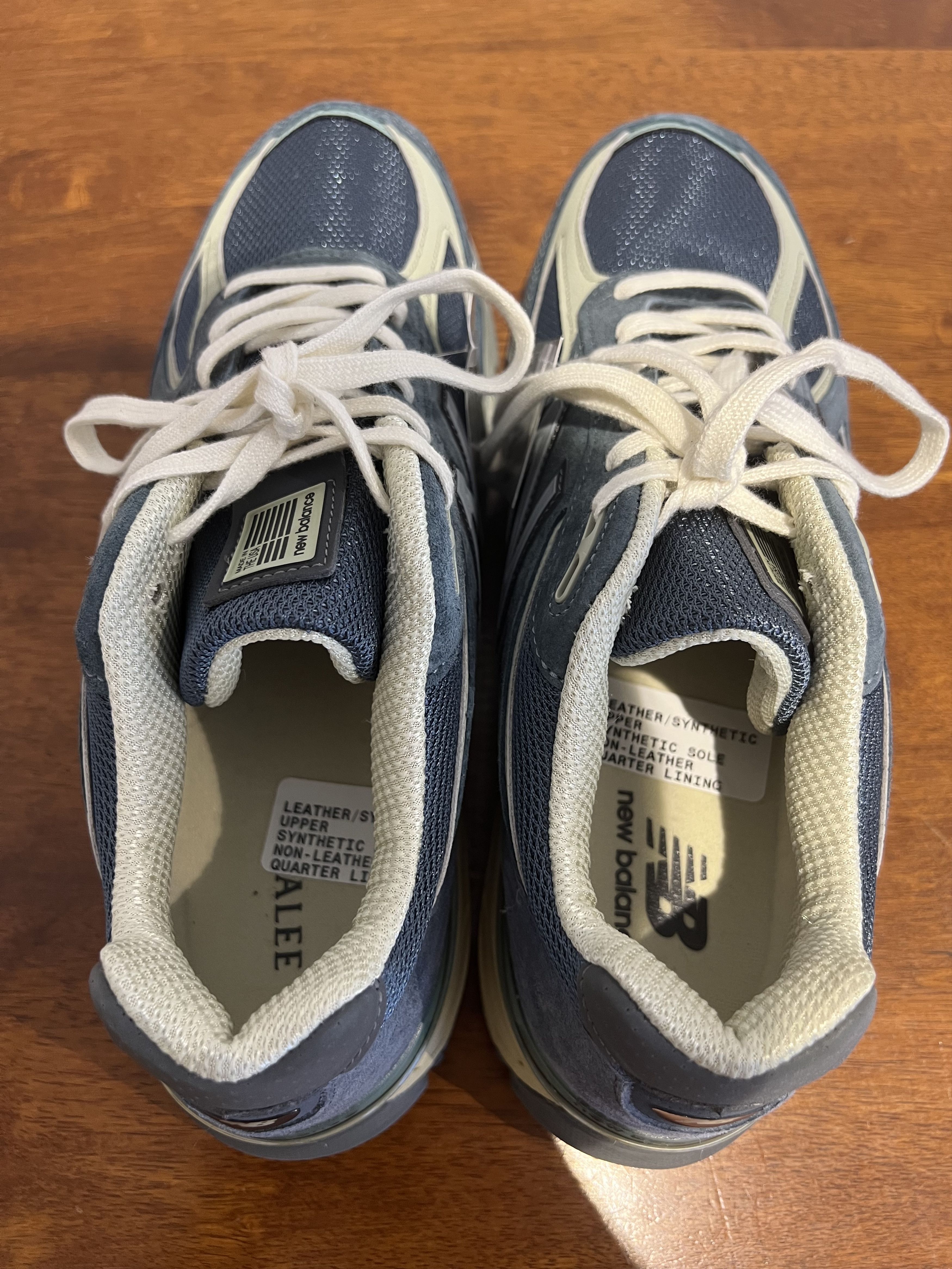 Auralee × New Balance 💚 Auralee x New Balance 990v4 MADE in USA Blue US 11 NEW Size US 11 / EU 44 - 16 Thumbnail