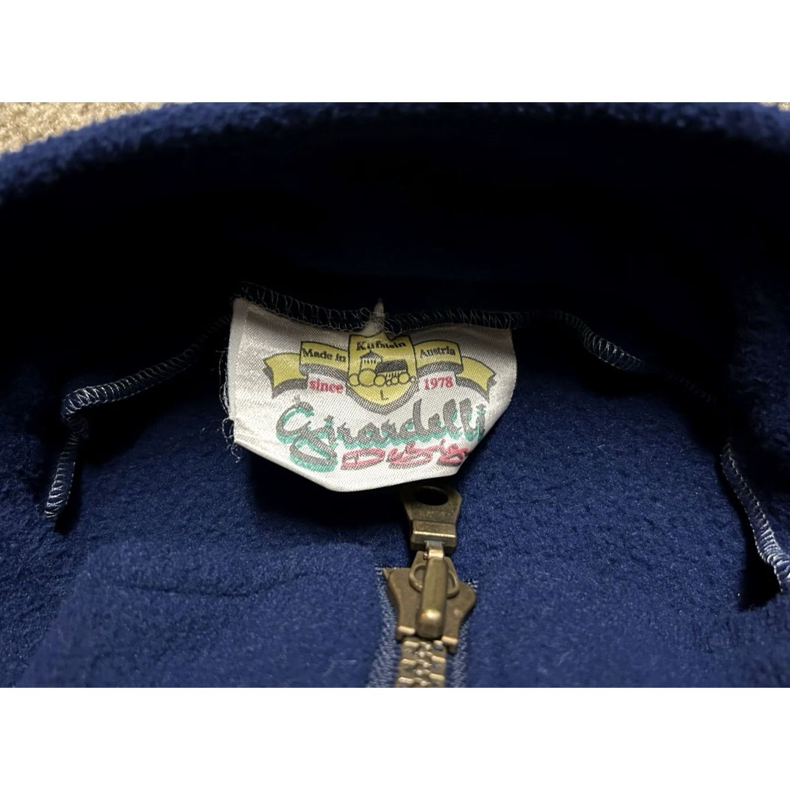 Vintage VINTAGE Green Wear Selection Zermatt Matterhorn Ski Switzerland Pullover 1/4 Zip Sweatshirt Navy Blue XL Hoodie Men Size US XL / EU 56 / 4 - 4 Thumbnail