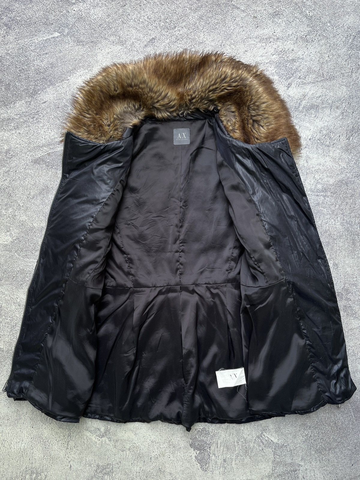 Armani Exchange Sample AD2009 Armani Exchange Assymetrical Faux Fur Jacket Size M / US 6-8 / IT 42-44 - 4 Thumbnail