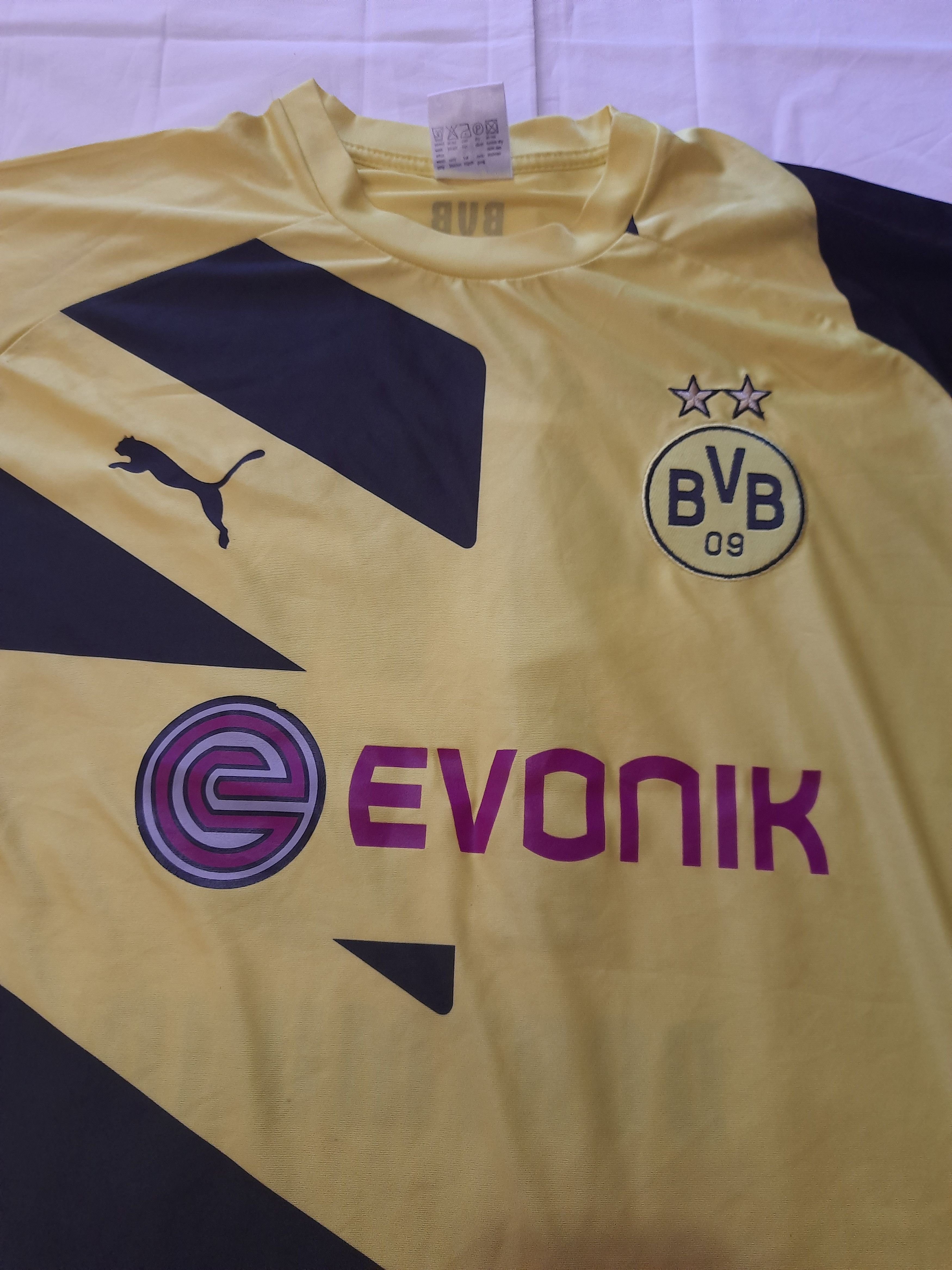 Other Borussia Dortmund Mats Hummels Soccer Jersey Size US M / EU 48-50 / 2 - 4 Thumbnail