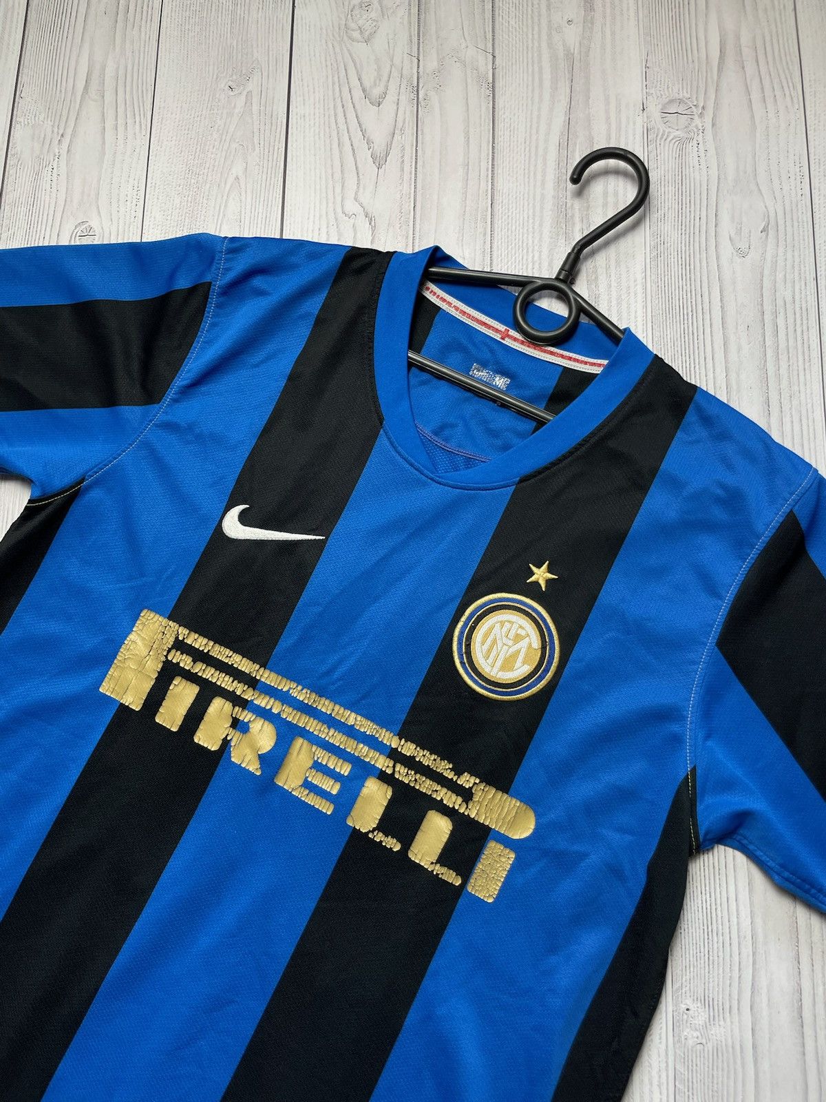 Vintage Vintage Nike Inter Milan soccer jersey 33 Mancini size M Size US M / EU 48-50 / 2 - 3 Thumbnail