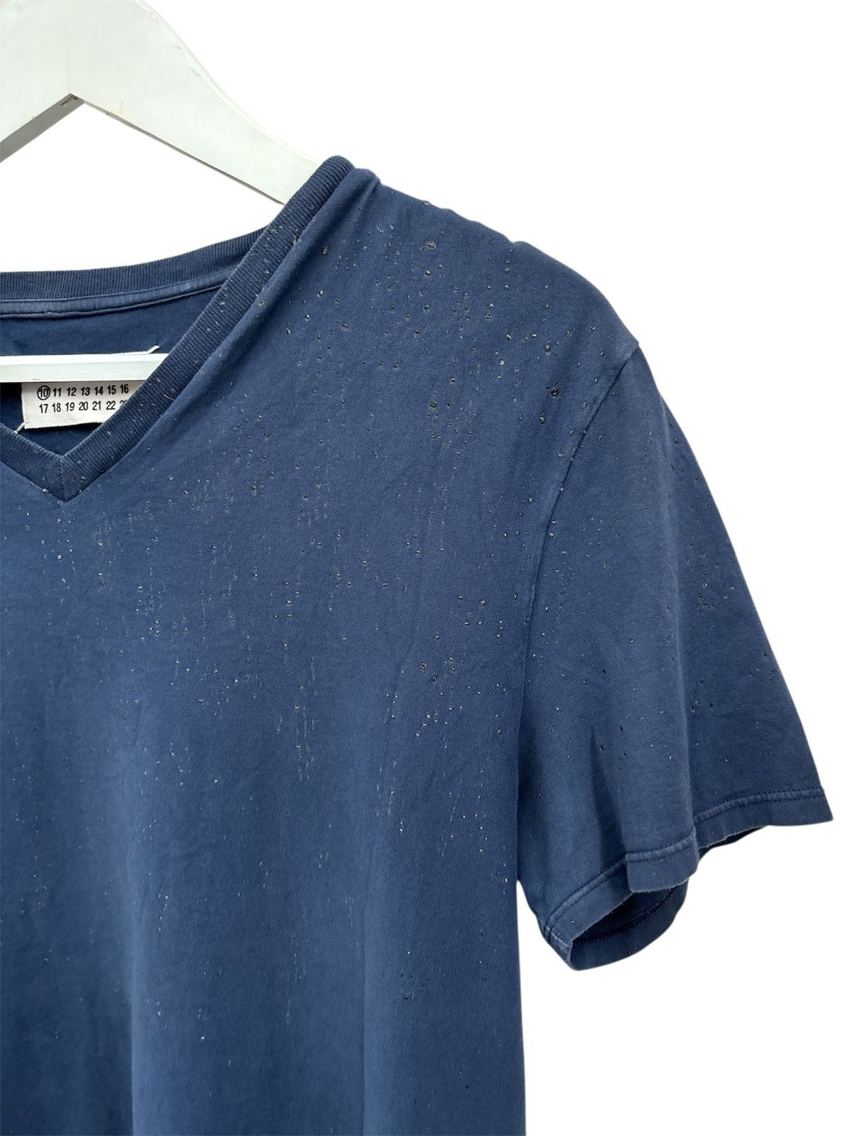 Maison Margiela AW09 Raindrops V-neck T-shirt Size US M / EU 48-50 / 2 - 6 Thumbnail
