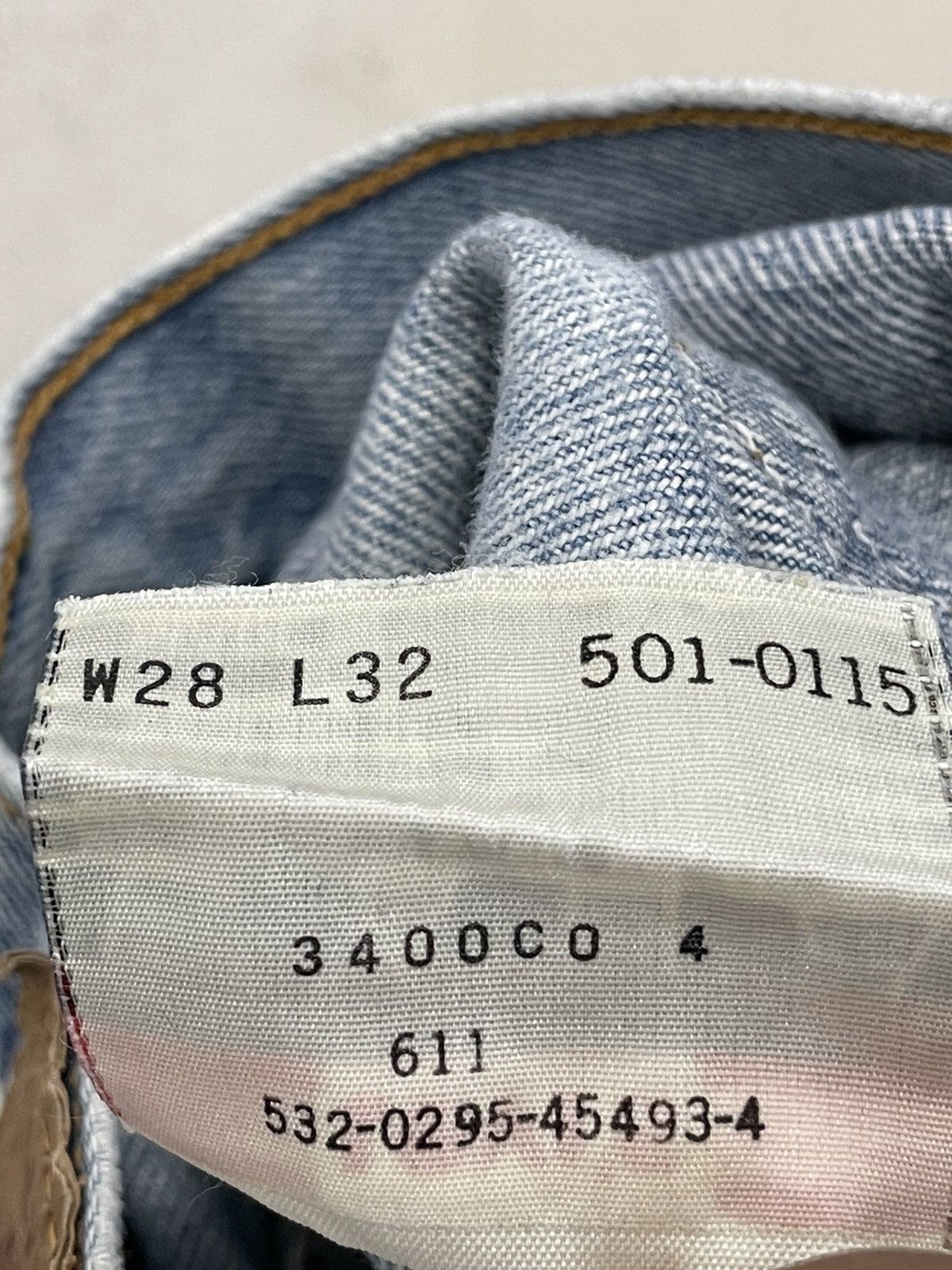 Levi's Vintage Levi’s 501 Light Wash Buttonfly Distressed USA Made Size US 27 - 25 Thumbnail