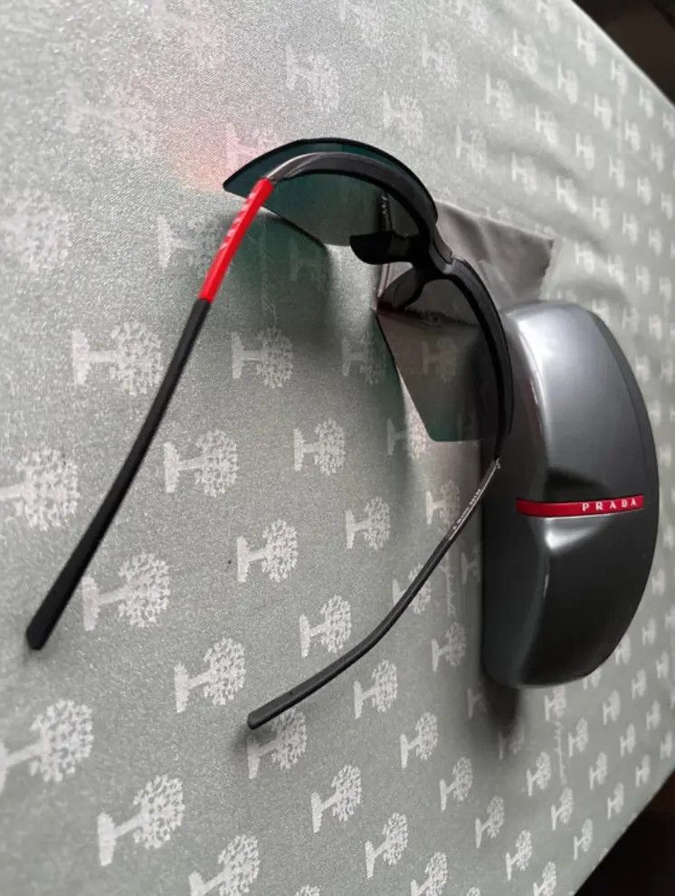 Prada × Vintage PRADA Sunglasses SPS 02B Star Sport Symbol Shield Mask RI883 Size ONE SIZE - 4 Thumbnail