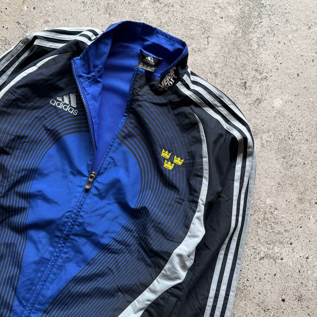 Adidas Adidas Mens Vintage Sweden Football Presentation Jacket Size US XS / EU 42 / 0 - 4 Thumbnail