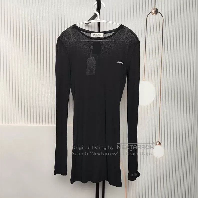 Miu Miu Miu Miu Size XS Long sleeve hip skirt Size XS / US 0-2 / IT 36-38 - 1 Thumbnail