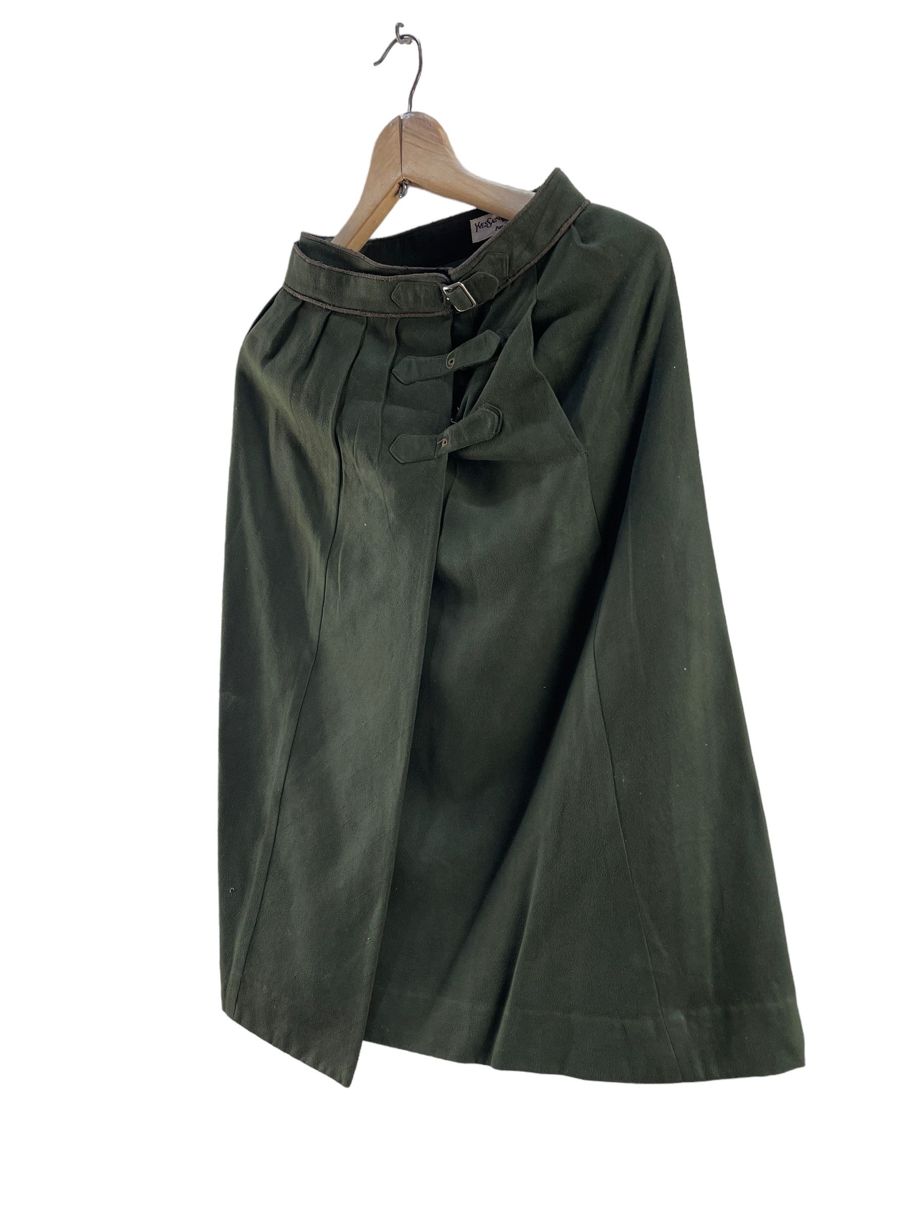 Yves Saint Laurent Vintage Green Yves Saint Laurent Midi Skirt Size 24" / US 00 / IT 34 - 3 Thumbnail