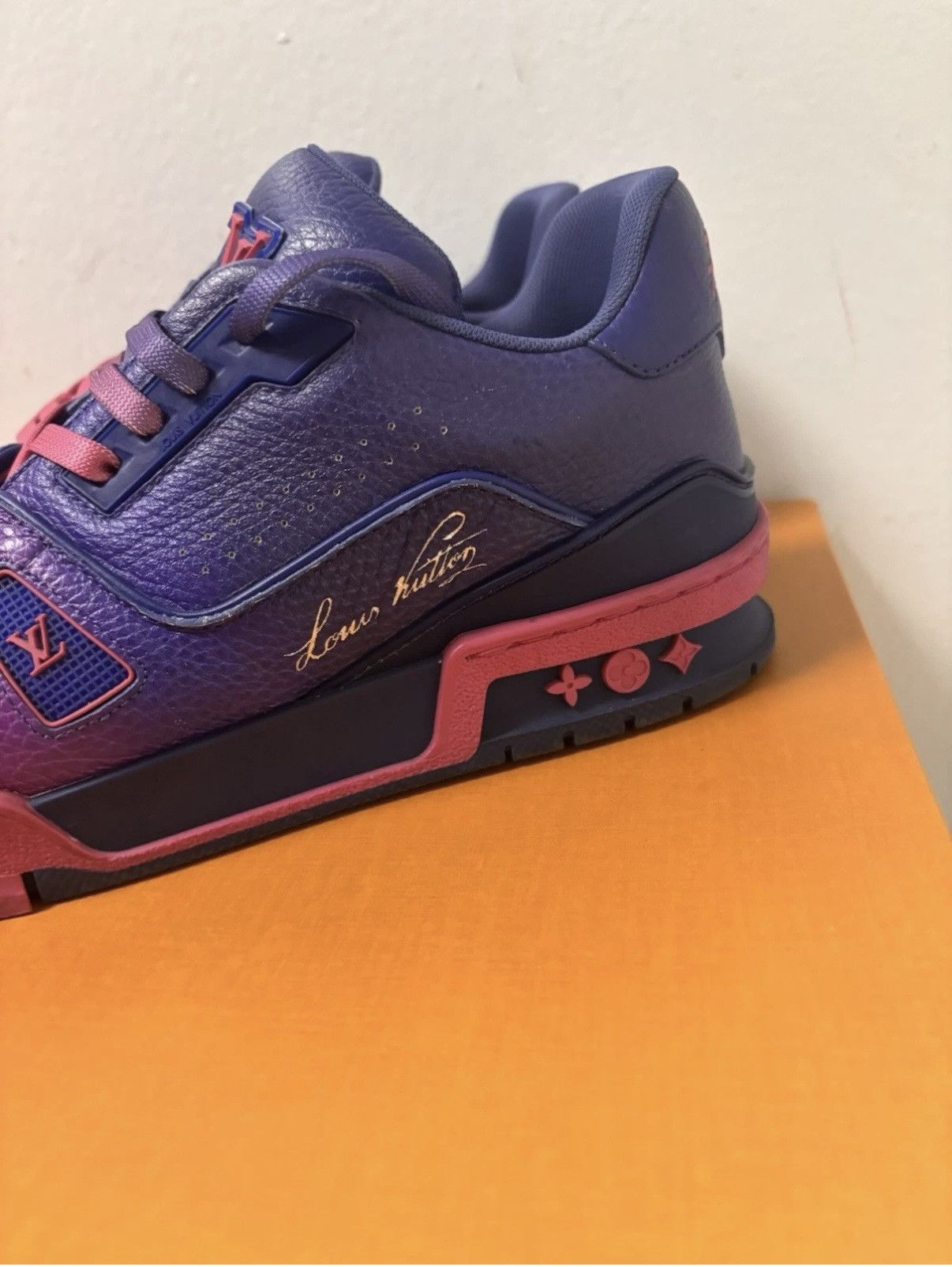 Louis Vuitton Louis Vuitton Purple Pink Monogram Trainers Size 6LV/8US Size US 8 / EU 41 - 3 Thumbnail