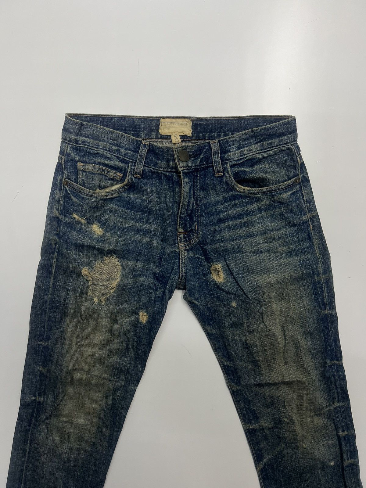 Current/Elliot Current Elliott Distress Denim Jeans Size 31 Size US 31 - 4 Thumbnail