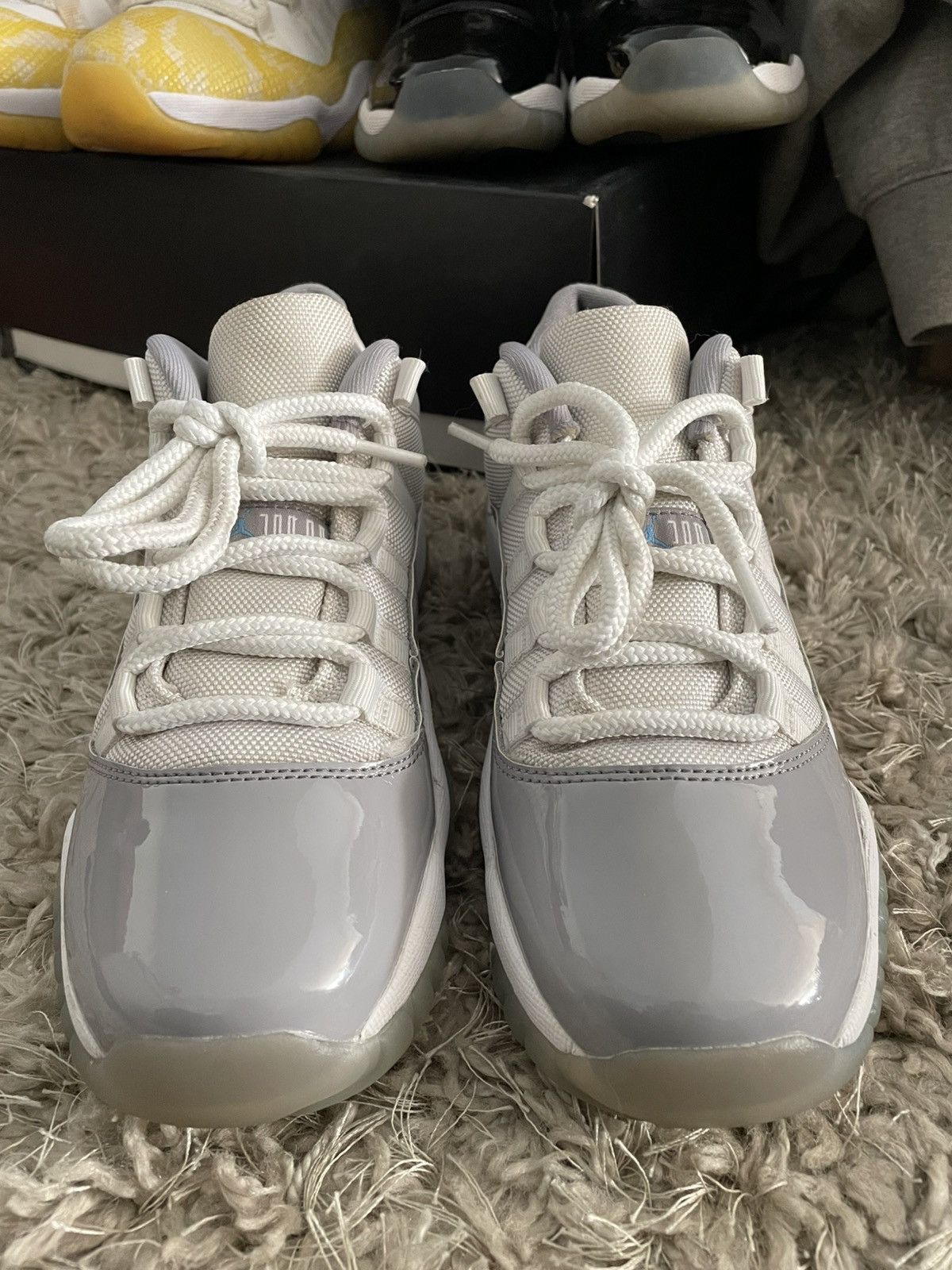 Jordan Brand Jordan 11 Low Cement Grey Size US 7 / EU 40 - 4 Thumbnail