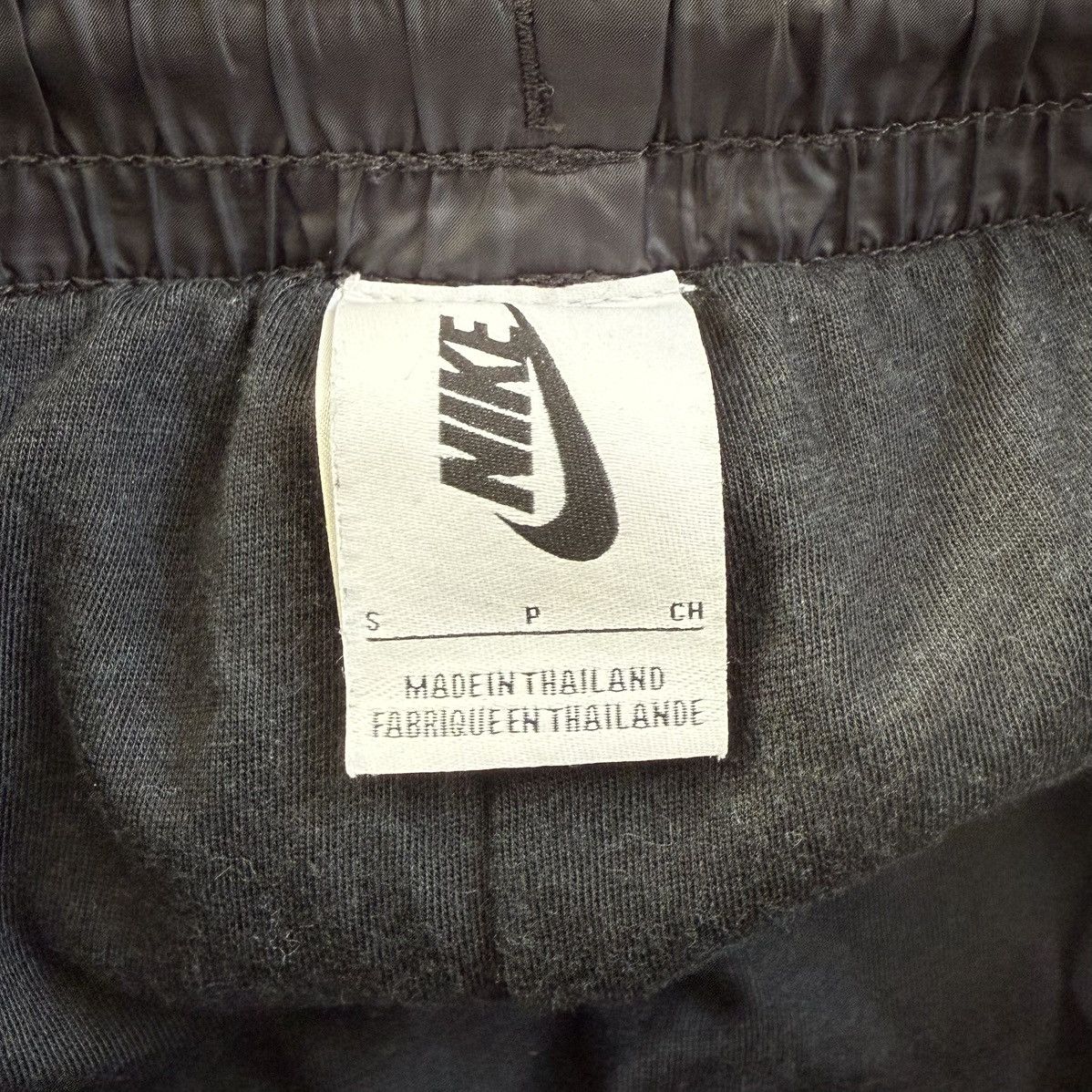 Fear of God × Nike Nike Fear of God Tear Away Pants Black Used Size US 30 / EU 46 - 7 Thumbnail