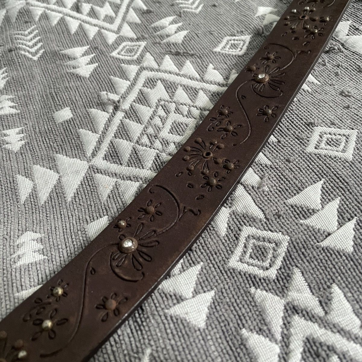 Nicole Club Nicole y2k studded rustyrhinestoneleather belt kapital style Size ONE SIZE - 6 Thumbnail
