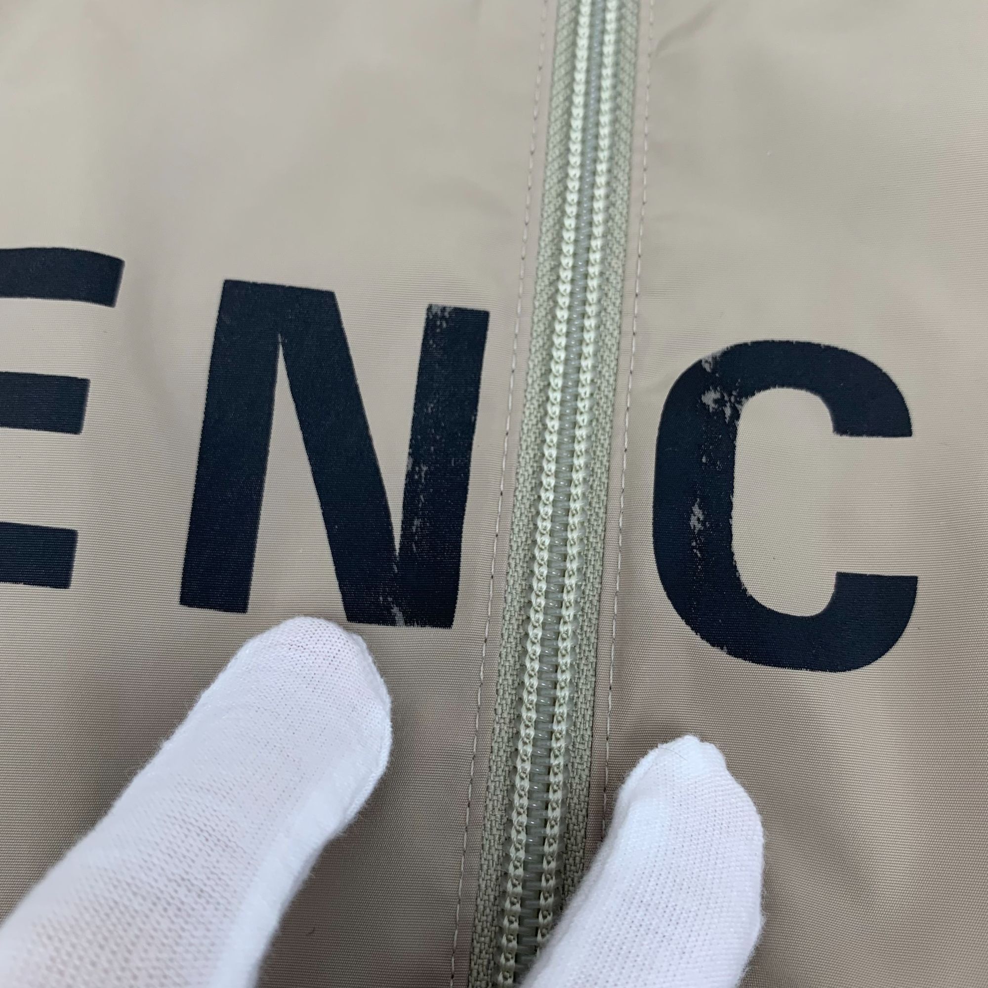 Balenciaga Balenciaga Khaki Logo Print Long-Sleeved Zipper Jacket XXS U Size XXS / US 00 / IT 34 - 3 Thumbnail