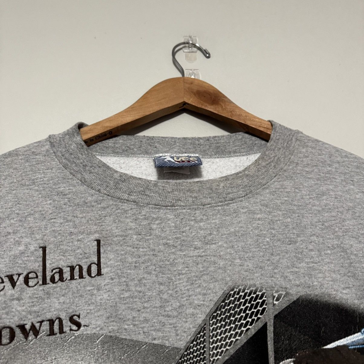 NFL × Nutmeg × Vintage VINTAGE 1995 CLEVELAND BROWNS NUTMEG LOCKER GEAR SWEATSHIRT Size US L / EU 52-54 / 3 - 7 Thumbnail
