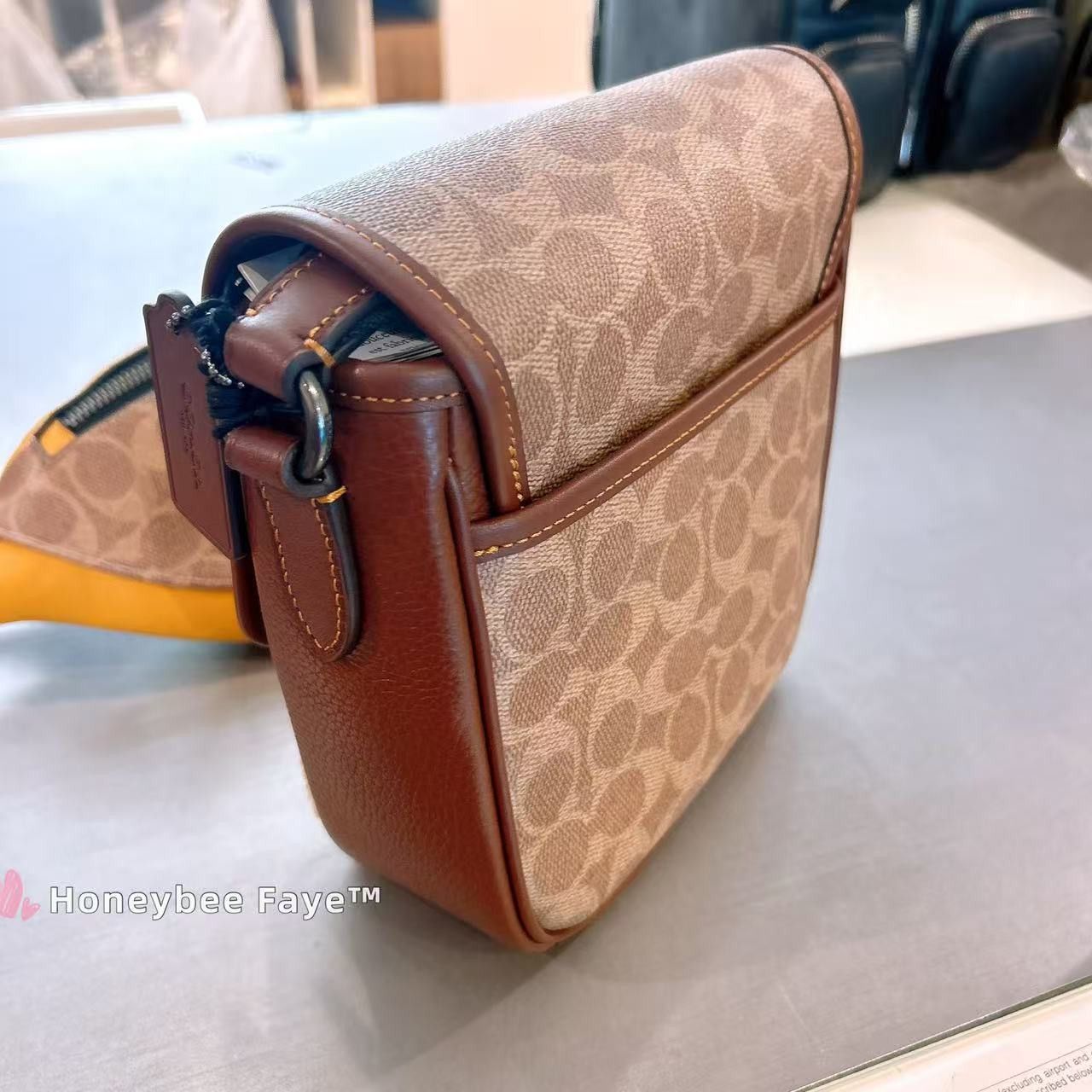 Coach Lucas Crossbody Bag In Signature Canvas CDC33 Size ONE SIZE - 2 Thumbnail