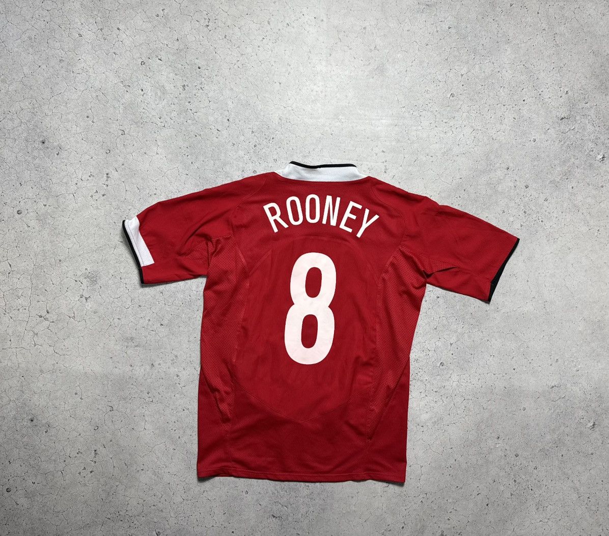 Nike Nike FC Manchester United Wayne Rooney #8 2004/2006 Jersey Size US S / EU 44-46 / 1 - 10 Thumbnail