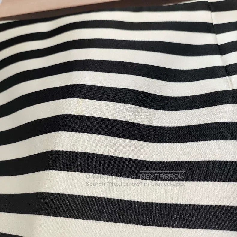 Louis Vuitton Louis Vuitton Black and white striped skirt Size 35" - 7 Thumbnail