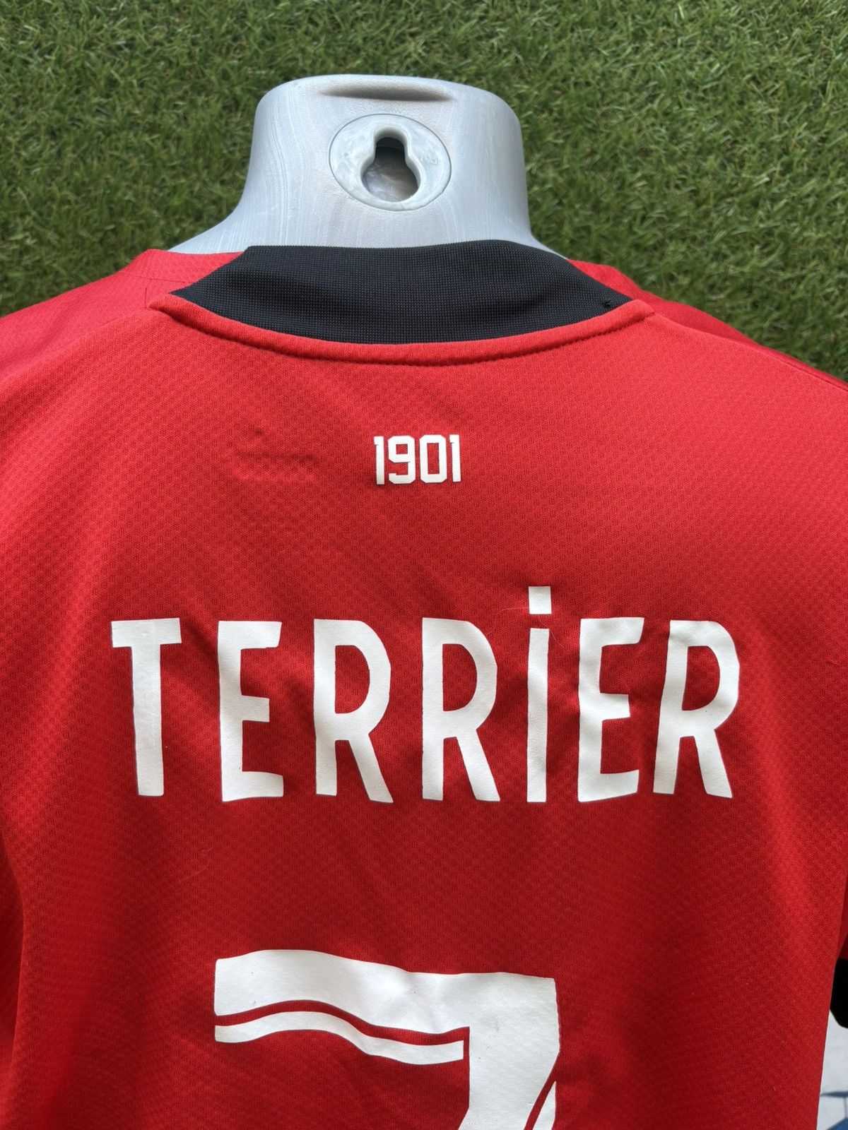 Puma Terrier jersey stade rennais Size US S / EU 44-46 / 1 - 5 Thumbnail