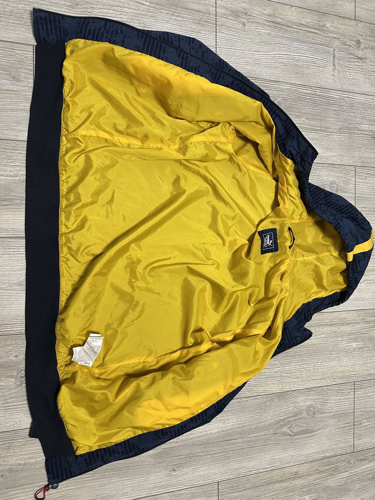 Puma × Red Bull Puma Red Bull Racing Jacket Y2K Size US M / EU 48-50 / 2 - 10 Thumbnail