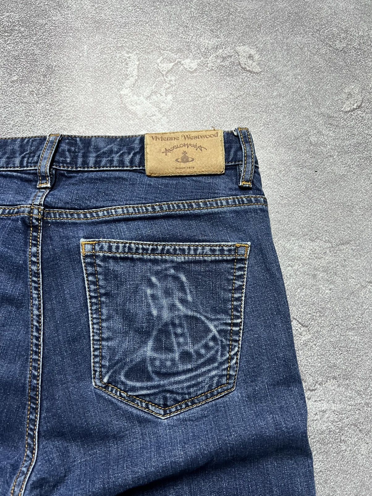 Vivienne Westwood Vivienne Westwood Jeans Big Logo Anglomania Orb Saturn 30 Size US 30 / EU 46 - 3 Thumbnail