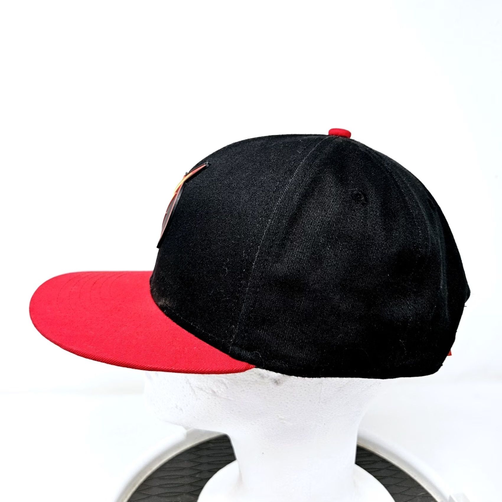 DC Comics DC Comics Flash Hat Cap Snap Back Black Red Mens Baseball Cap Adjustable Black Size ONE SIZE - 5 Thumbnail