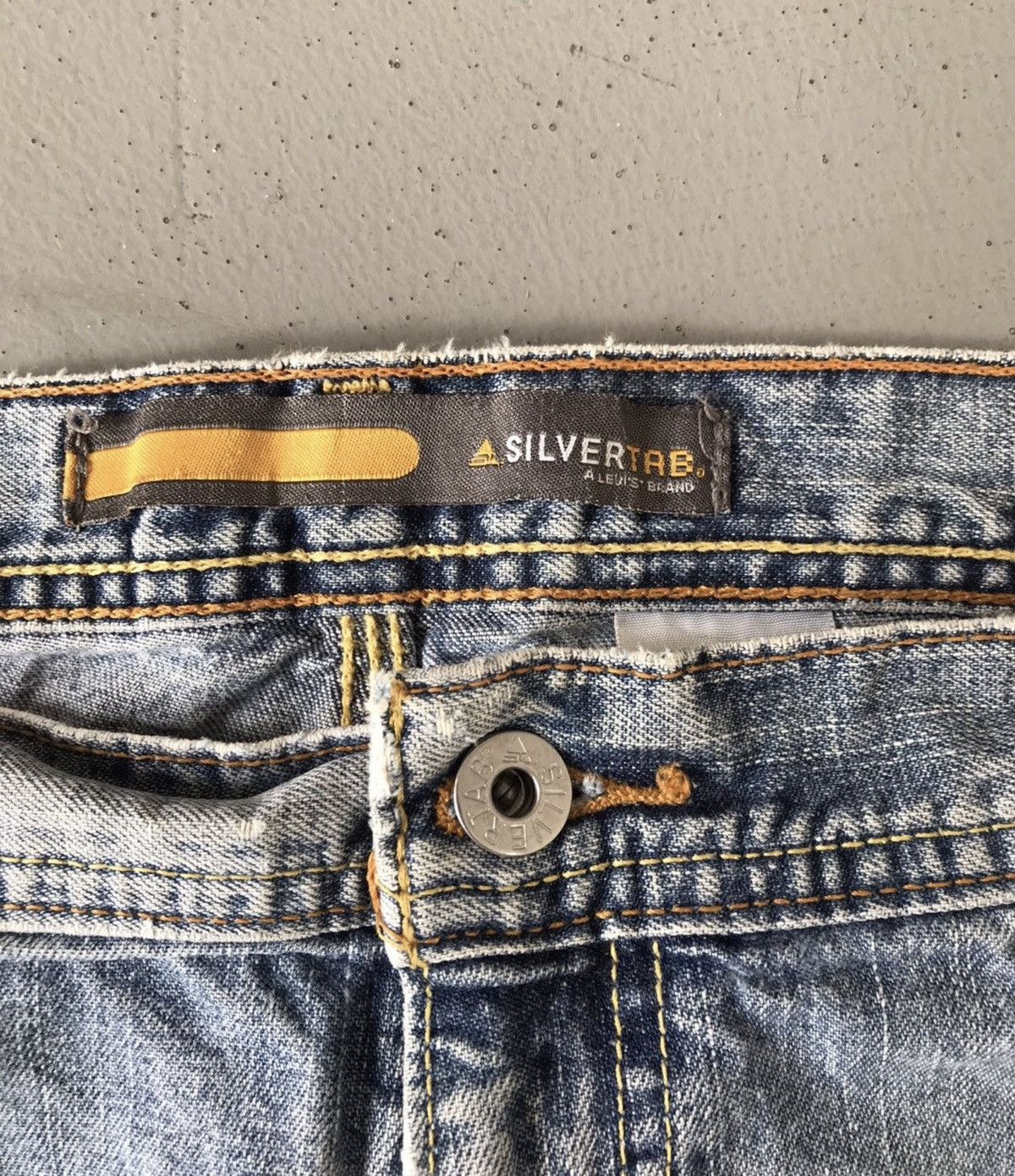 Levi's Vintage Levi’s silvertab baggy denim Size US 36 / EU 52 - 7 Thumbnail