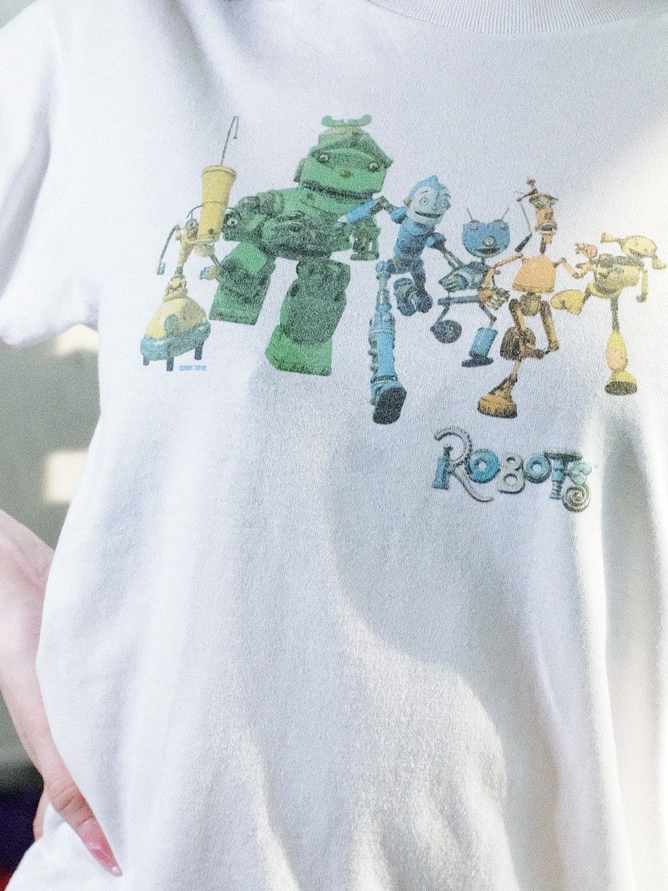 Disney × Vintage DISNEY ROBOTS VINTAGE Y2K MOVIE TEE Size S / US 4 / IT 40 - 4 Thumbnail