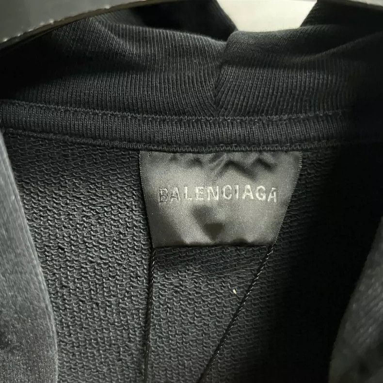 Balenciaga Balenciaga Black solid lock embroidered logo hoodie Size US L / EU 52-54 / 3 - 5 Thumbnail