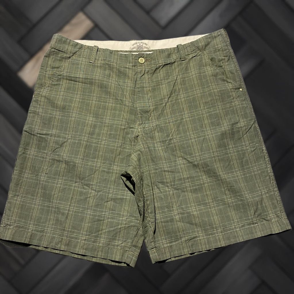 Tommy Bahama Indigo Palms Mens Chino Shorts Plaid Cotton Flat Front Green 40 Size US 40 / EU 56 - 1 Thumbnail