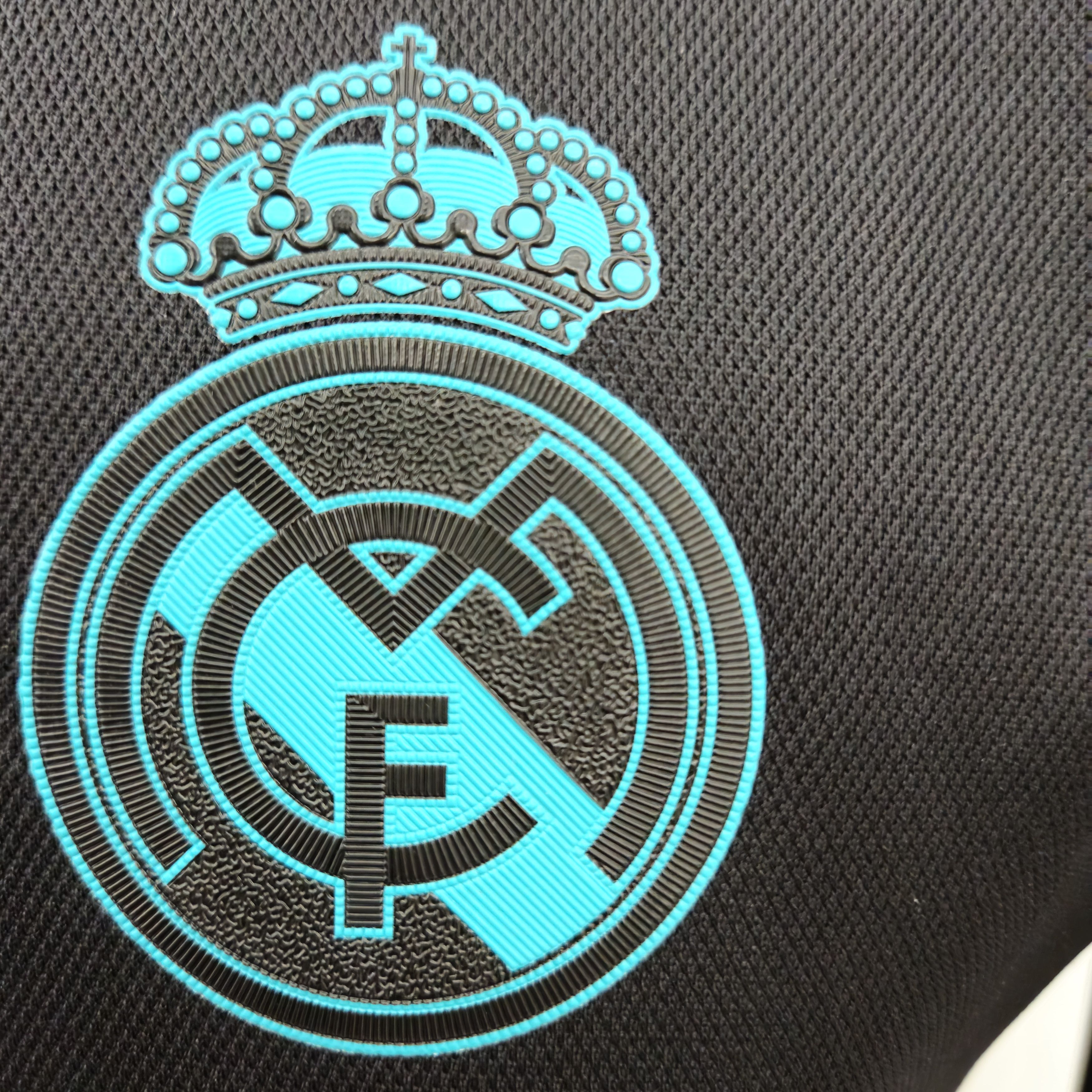 Other REAL MADRID 17/18 AWAY Match Prepared ADIZERO SIZE 6 B31090 Size US M / EU 48-50 / 2 - 5 Thumbnail