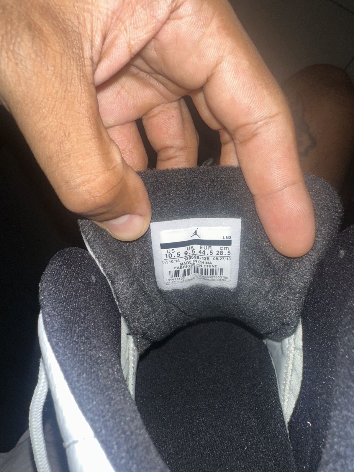 Nike Taxi 12s Size US 10.5 / EU 43-44 - 7 Thumbnail