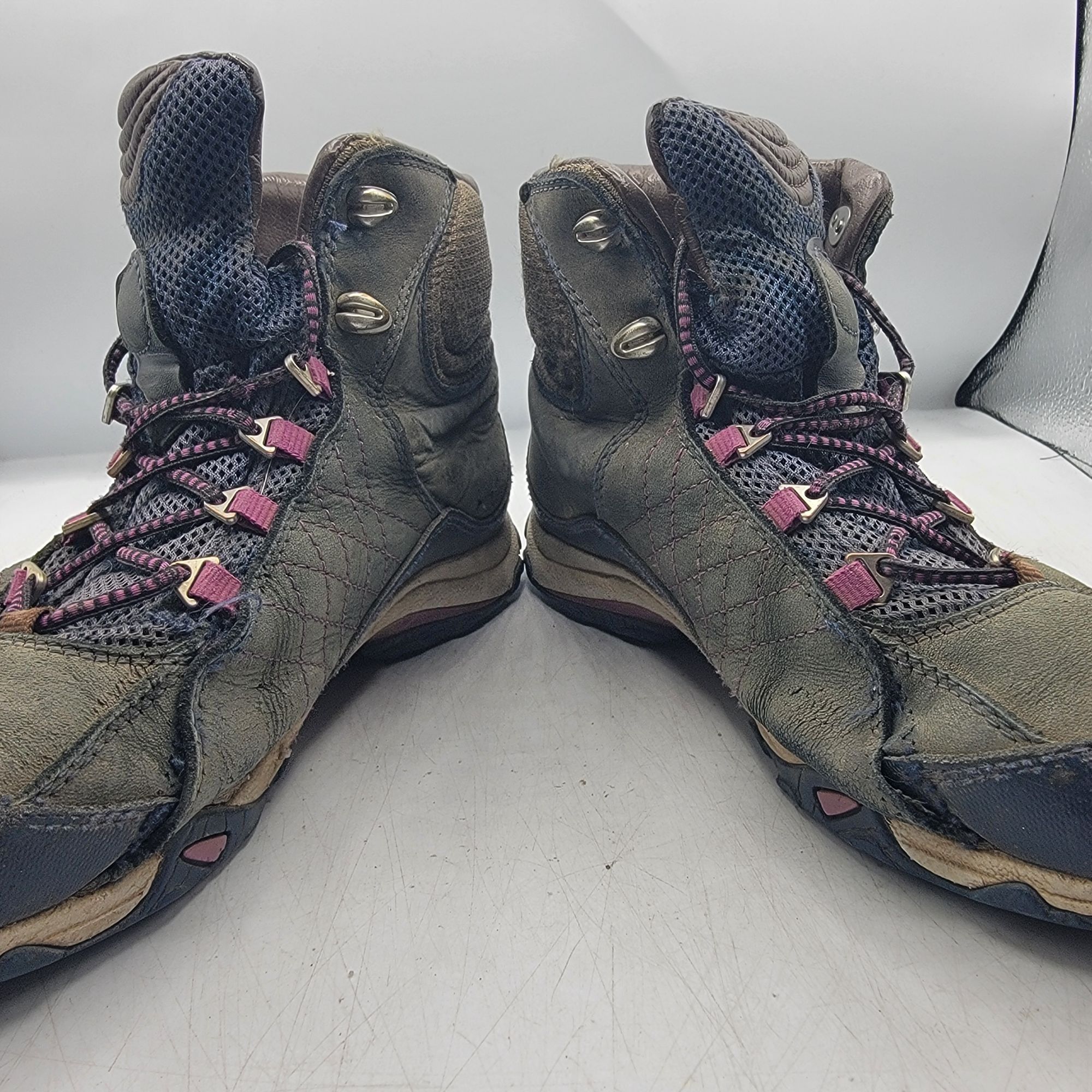Oboz Oboz Sapphire Mid BDry Womens 9 Gray Hiking Boots Camping Ou Size US 9 / IT 39 - 2 Thumbnail