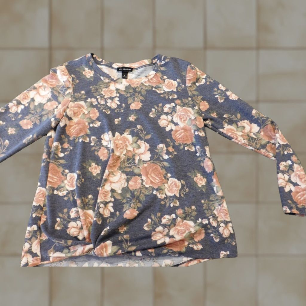 Vintage I.N. Studio Womens blouse Small blue floral pull over stretch long sleeve blouse Size S / US 4 / IT 40 - 1 Thumbnail