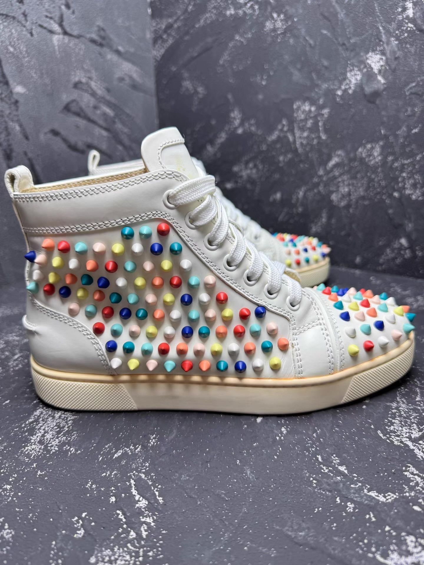 Christian Louboutin Christian Louboutin White High-Top Studs & Red Sole Q10 Size US 6.5 / IT 36.5 - 6 Thumbnail
